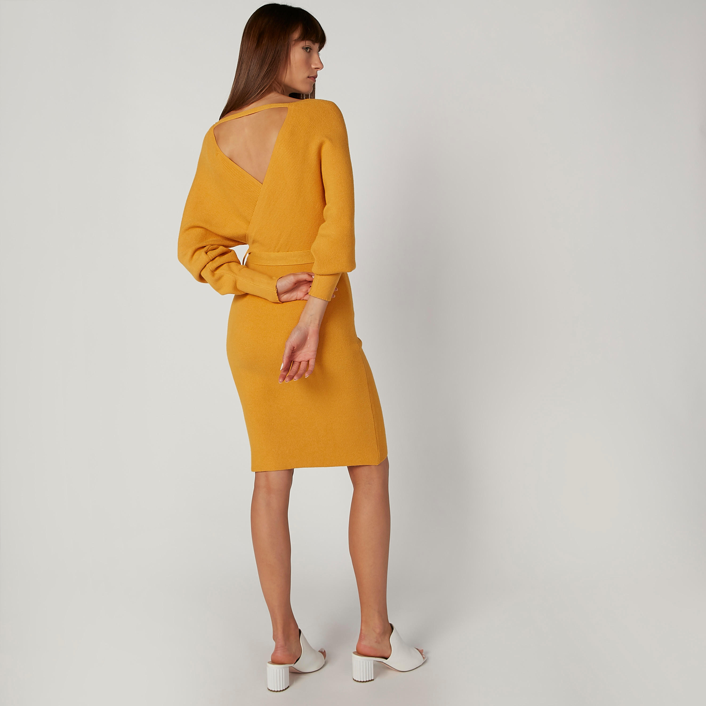 فستان ميدي بارز الملمس بقصّة ضيقة وأكمام طويلة وأربطة-women-clothing-dresses-image-2