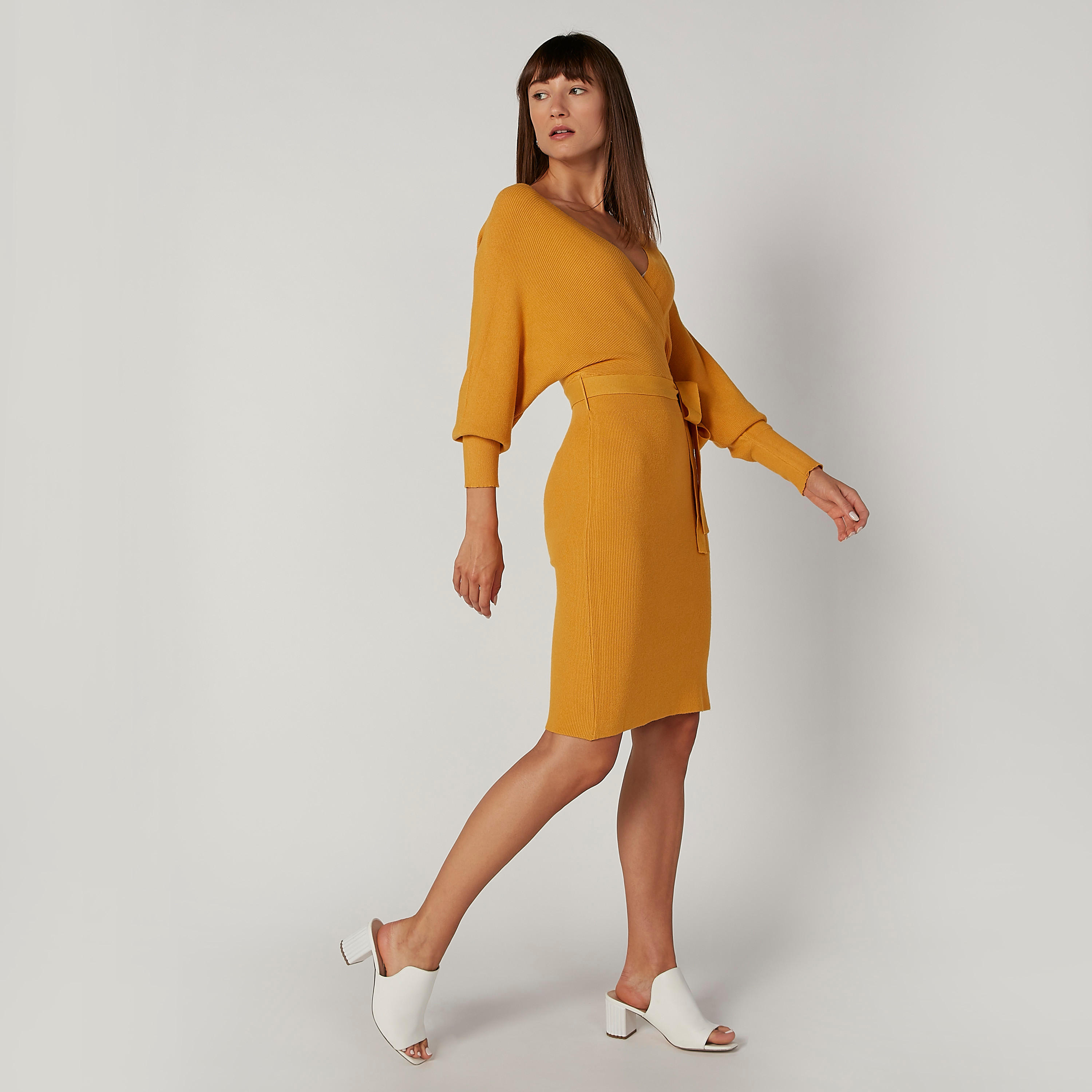 فستان ميدي بارز الملمس بقصّة ضيقة وأكمام طويلة وأربطة-women-clothing-dresses-image-4