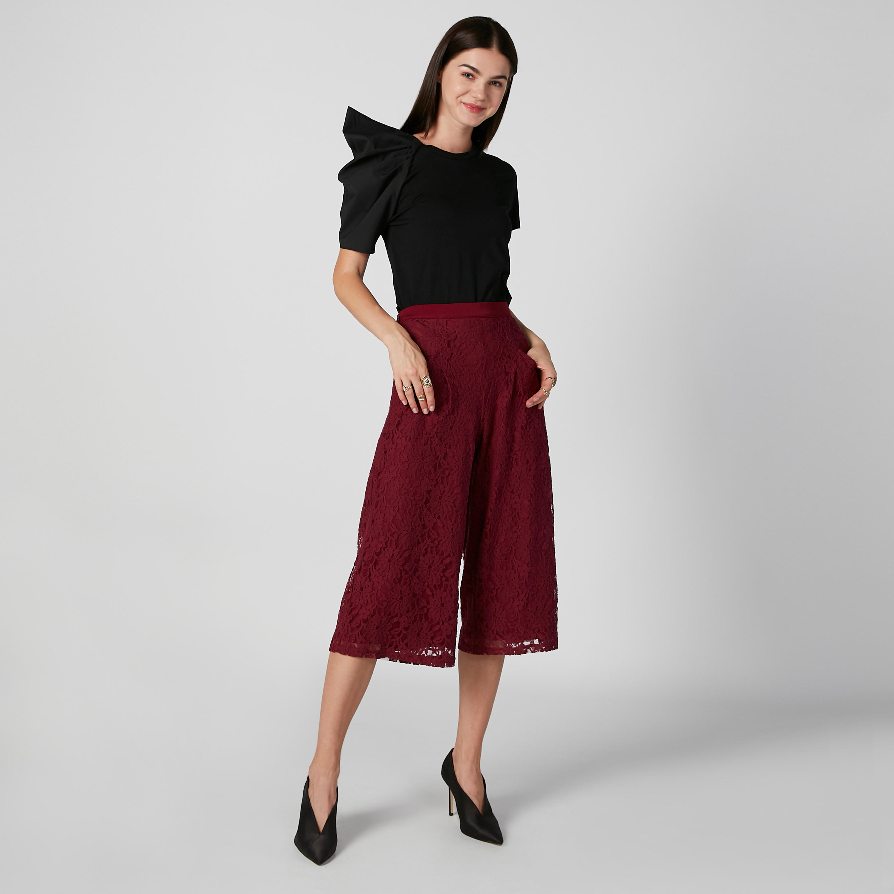 بلوزة سادة بياقة مستديرة وأكمام قصيرة-women-clothing-shirtsandblouses-blouses-image-3