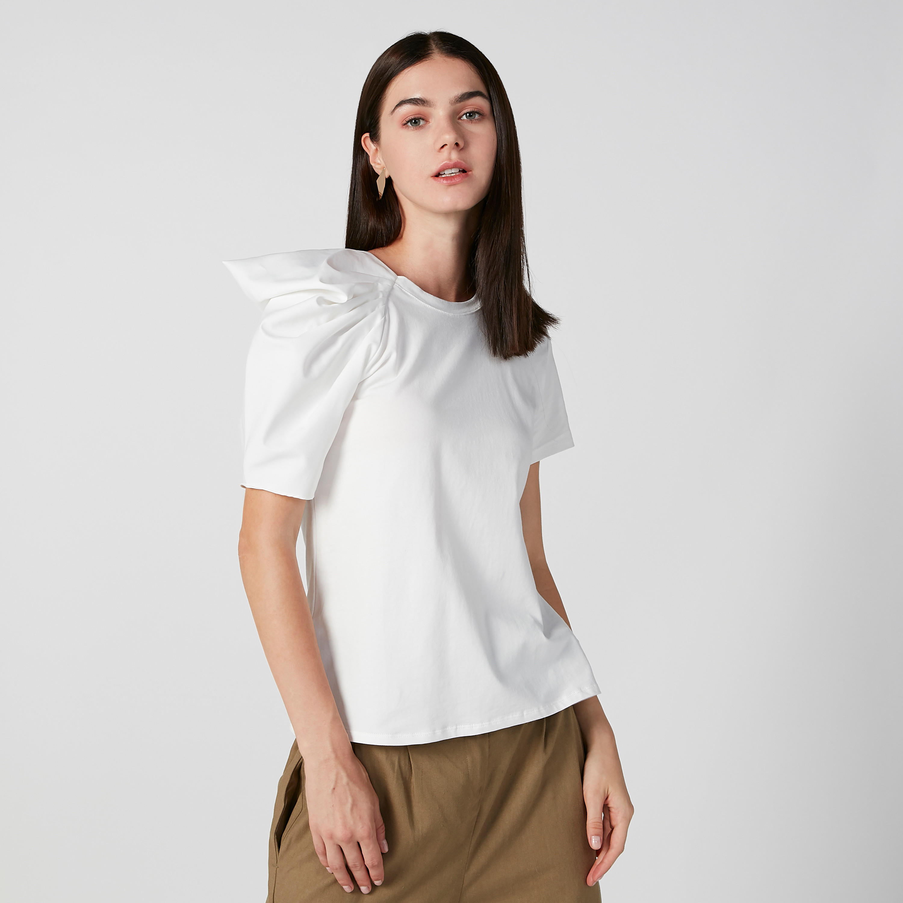 بلوزة سادة بياقة مستديرة وأكمام قصيرة-women-clothing-shirtsandblouses-blouses-image-4