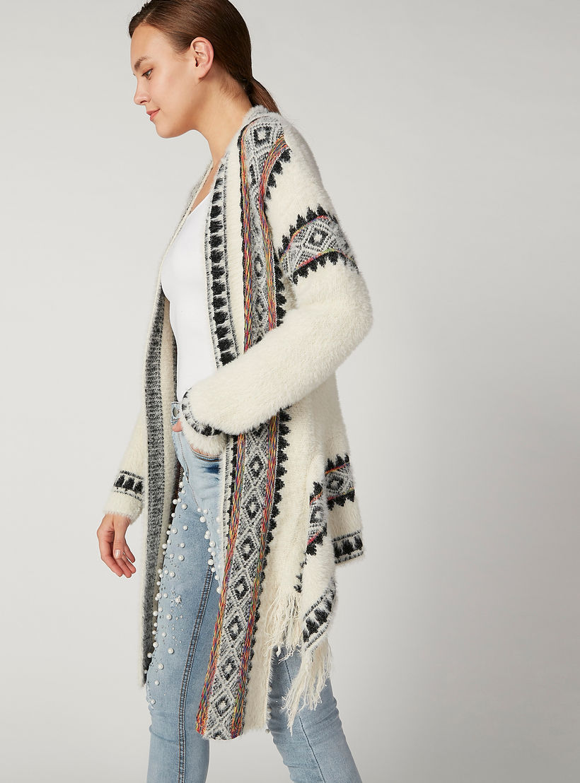 كارديجان طويل بقصّة واسعة وأكمام طويلة وطبعات-women-winterwear-cardigansandjumpers-cardigans-image-1