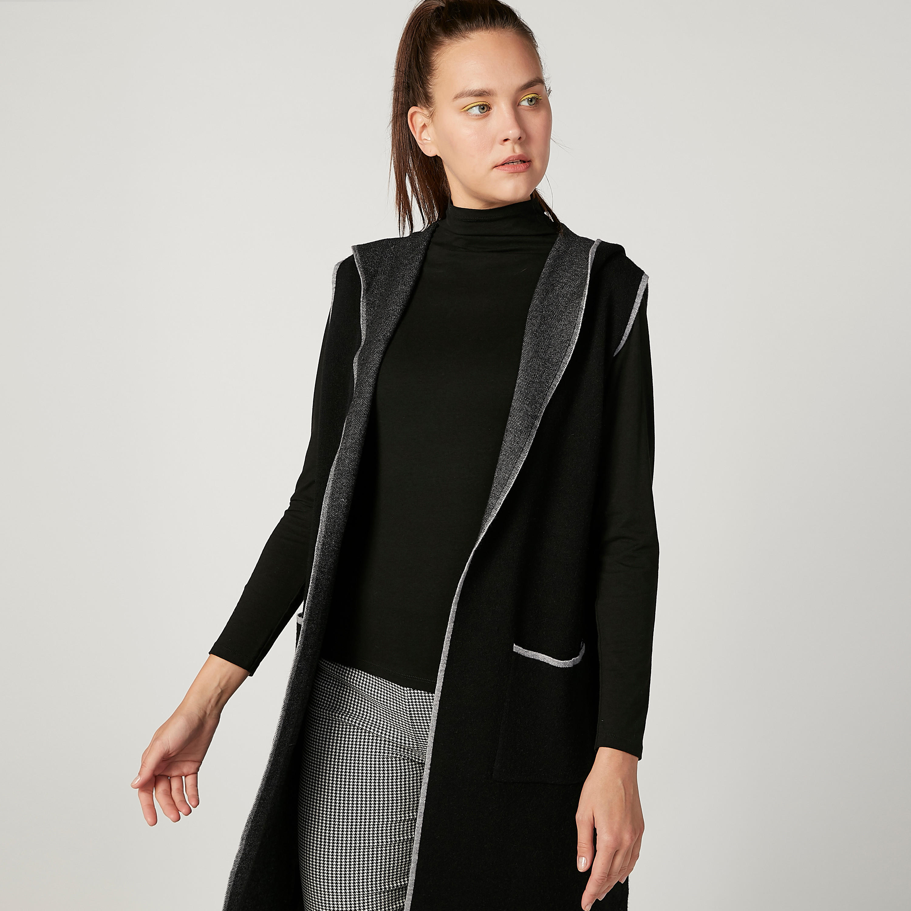 كارديجان طويل سادة بقبّعة وأكمام طويلة-women-winterwear-hoodiesandsweatshirts-hoodies-image-3