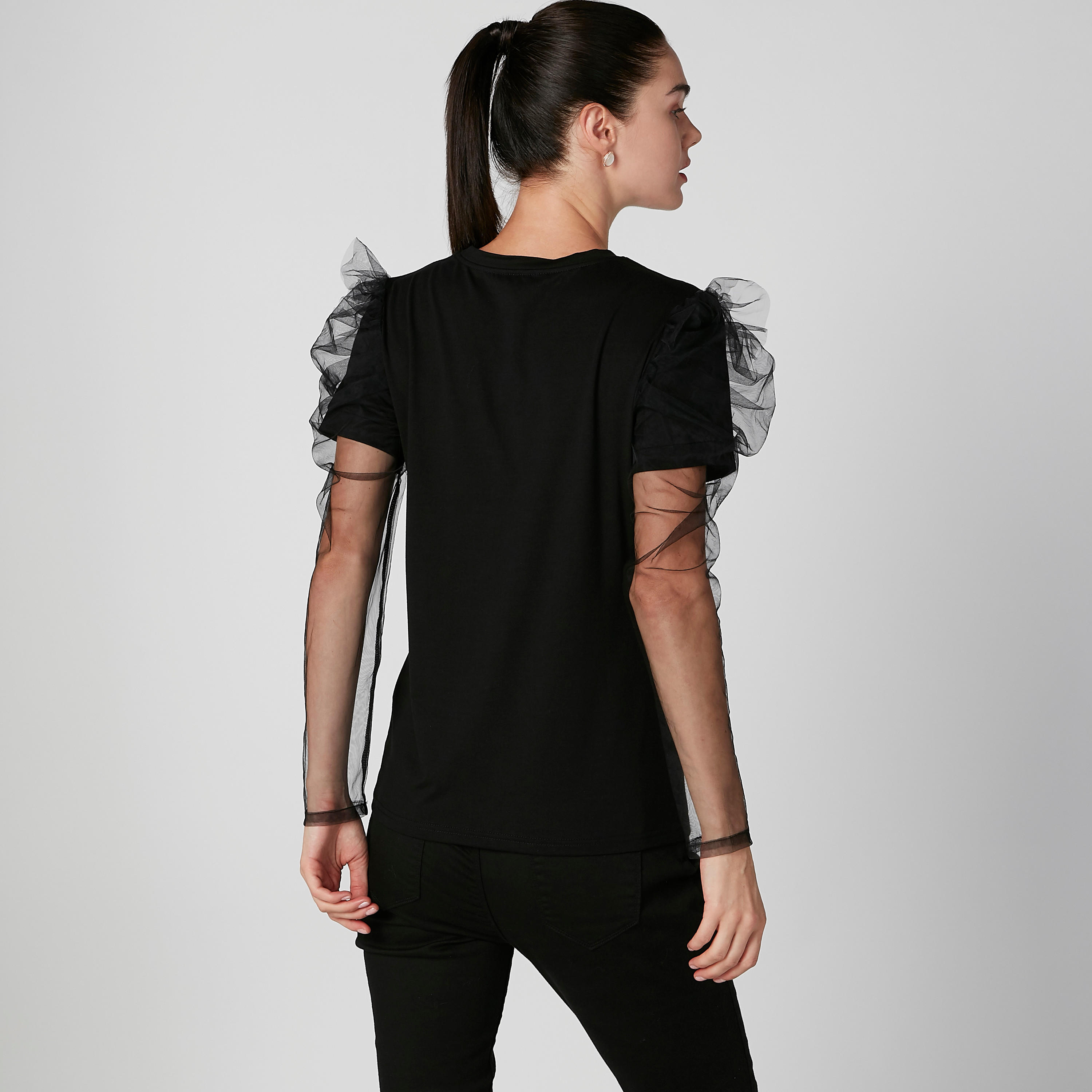 تيشيرت بياقة مستديرة وأكمام طويلة وطبعات-women-clothing-tshirts-image-4