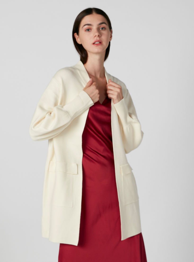 كارديجان بارز الملمس بأكمام طويلة وجيوب بطيّة-women-winterwear-cardigansandjumpers-cardigans-image-4