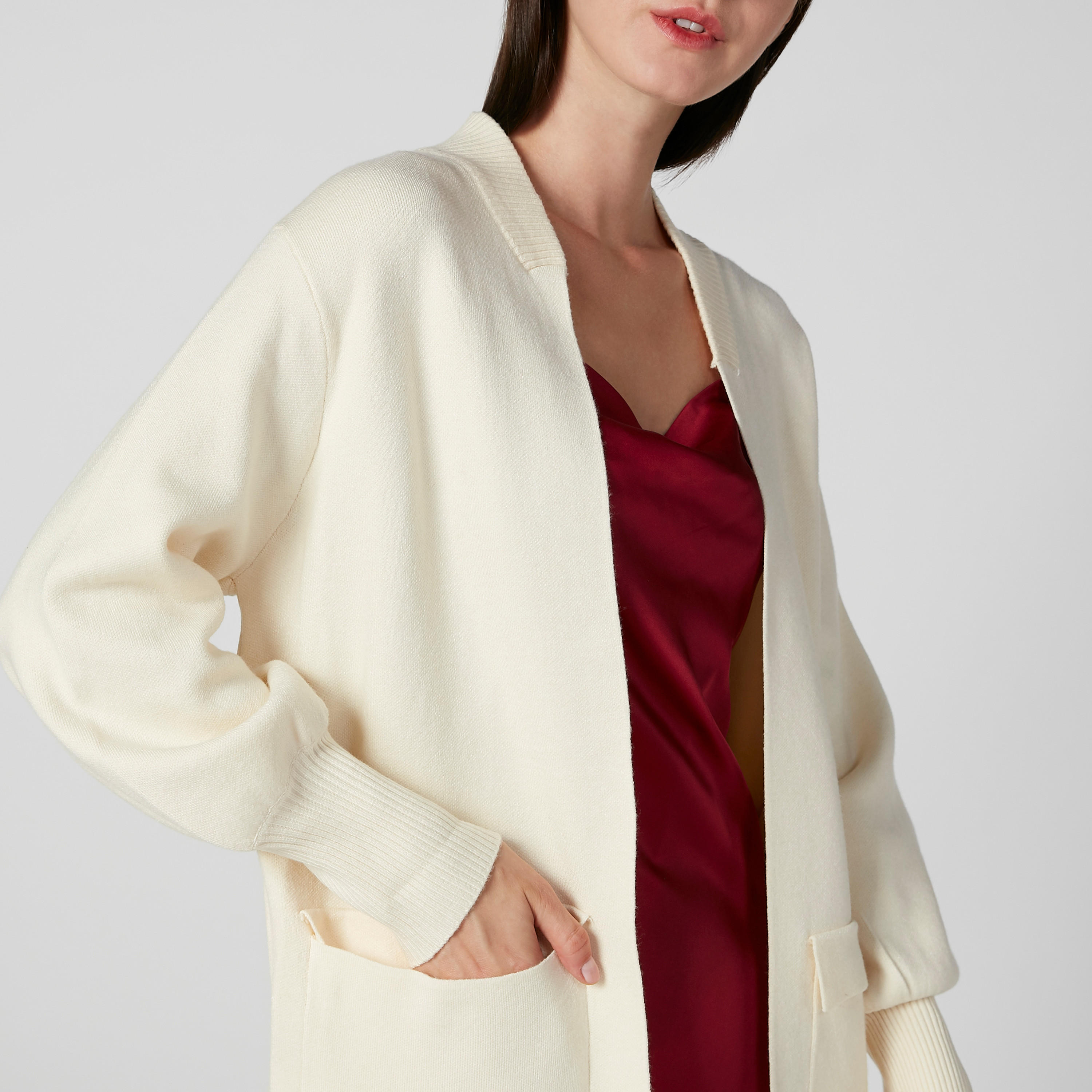 كارديجان بارز الملمس بأكمام طويلة وجيوب بطيّة-women-winterwear-cardigansandjumpers-cardigans-image-2
