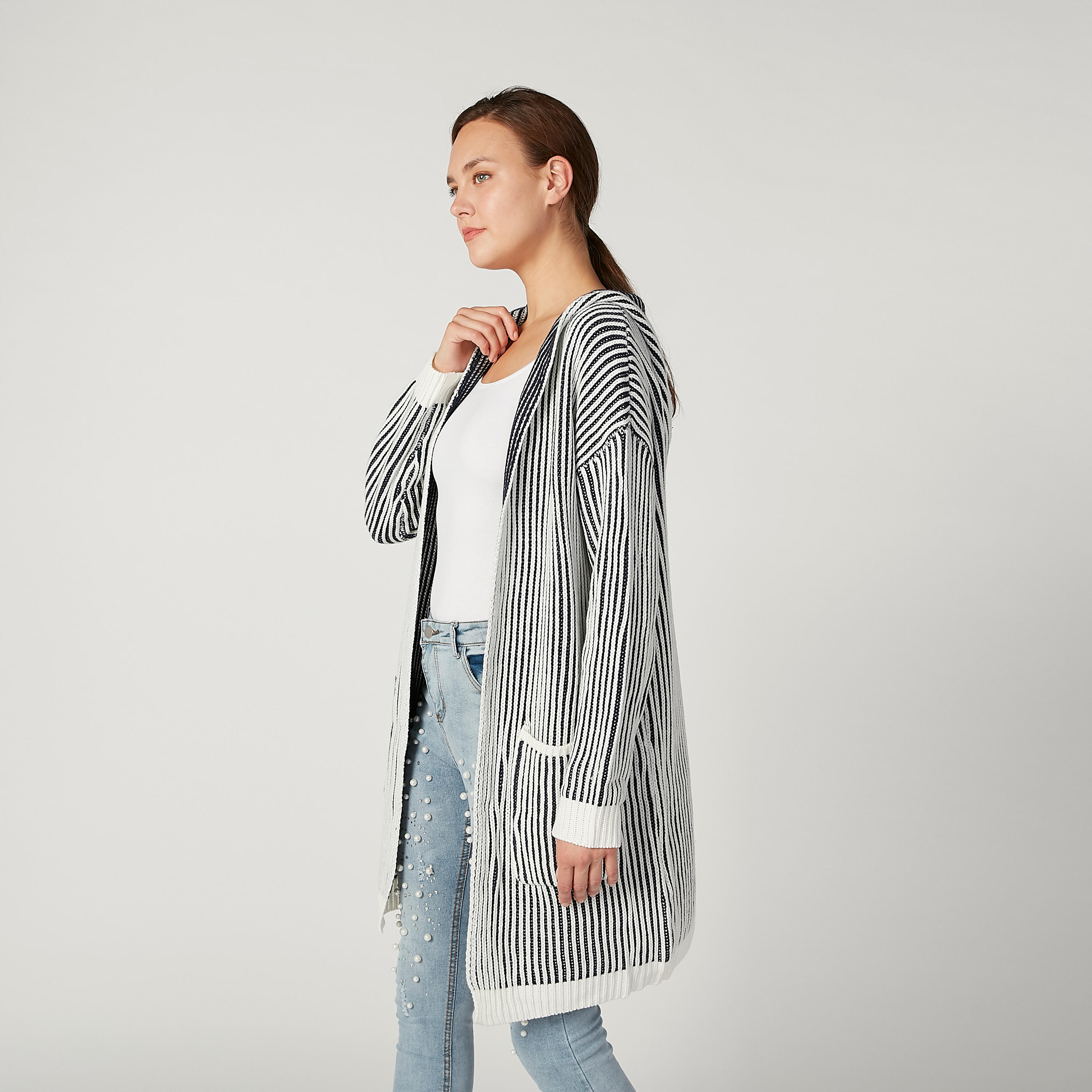 كارديجان طويل مخطط بأكمام طويلة وجيوب-women-winterwear-cardigansandjumpers-cardigans-image-5