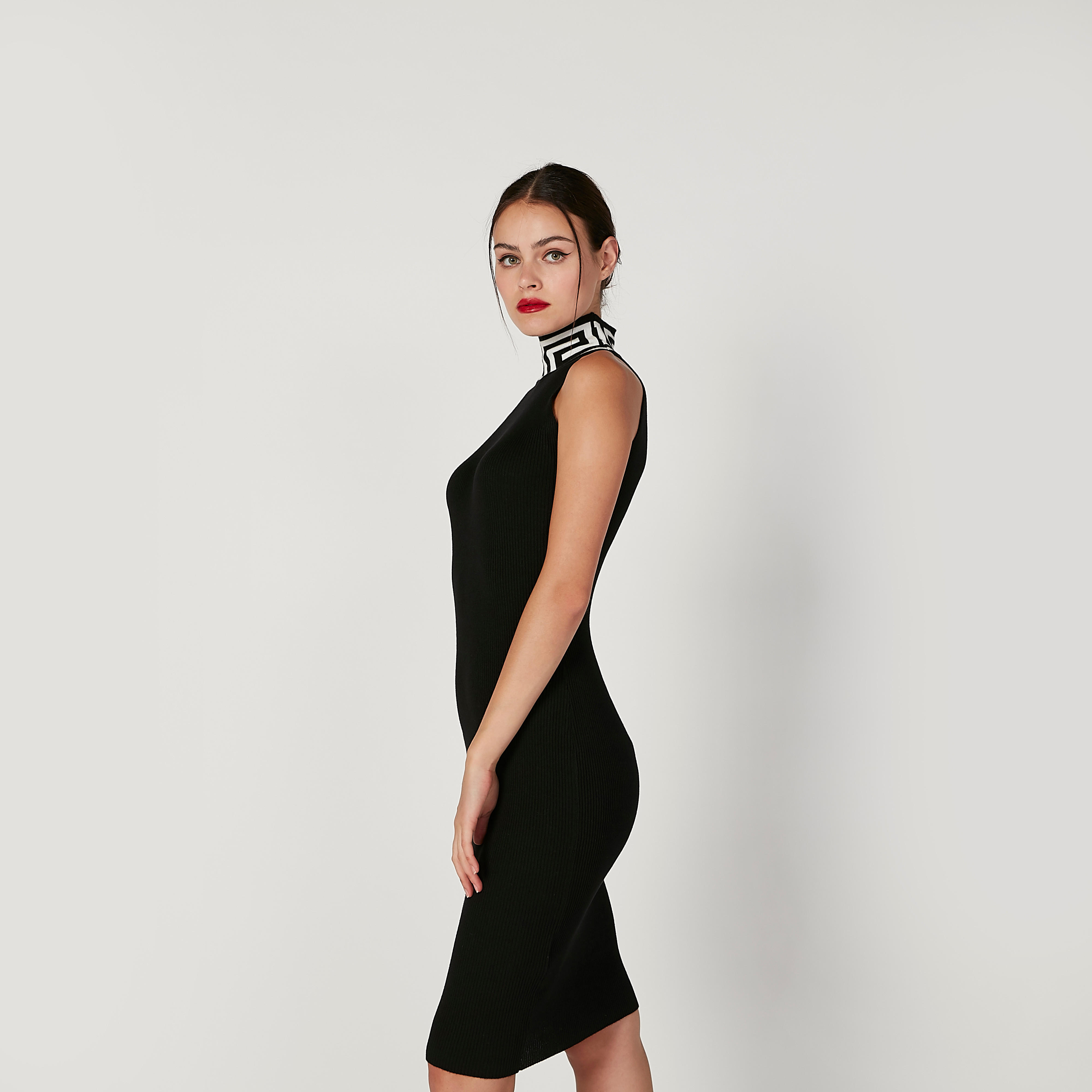 فستان ميدي بارز الملمس دون أكمام بياقة عالية من تو إكستريمز-women-clothing-dresses-image-4