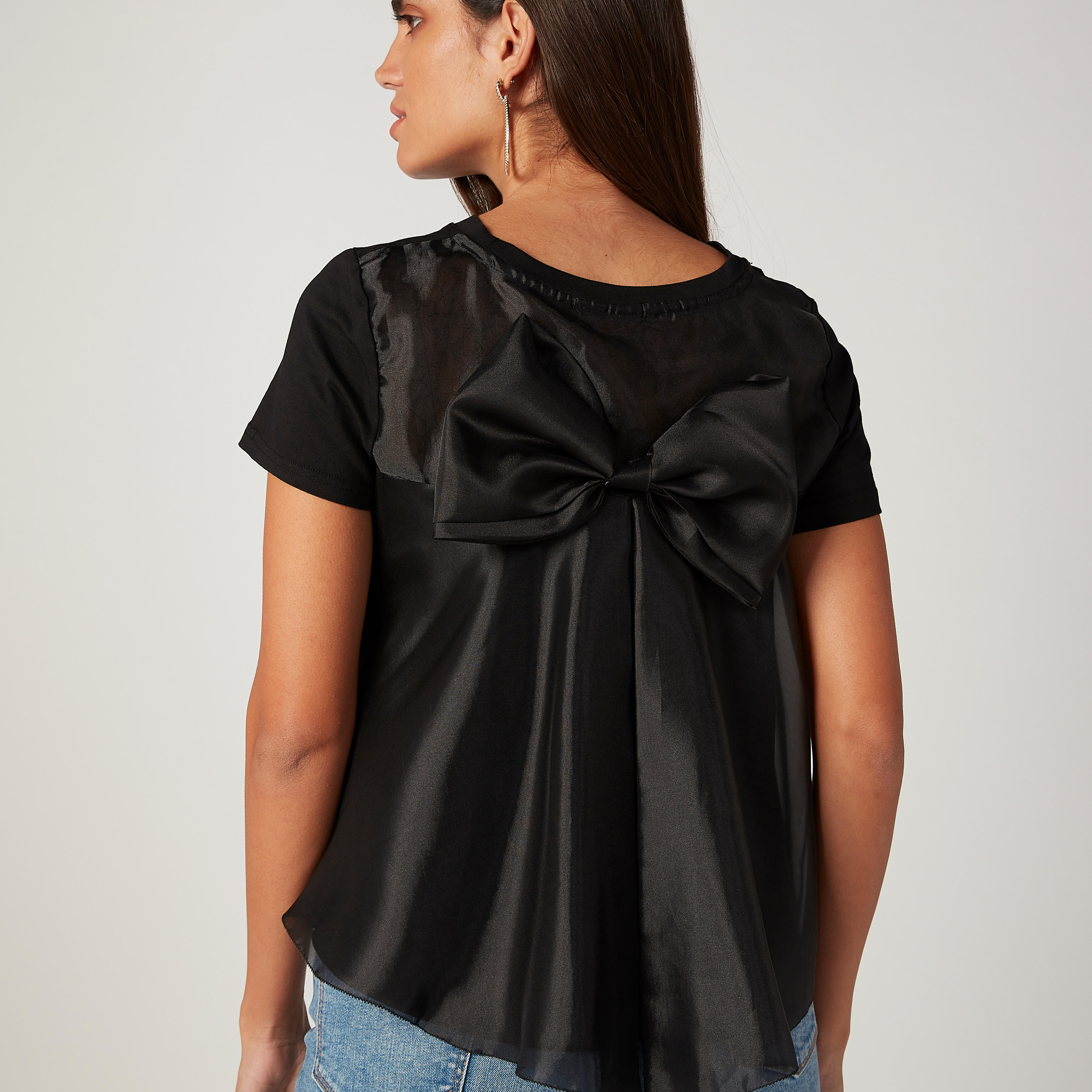 Bow Applique Detail T-shirt with Round Neck and Short Sleeves-women-clothing-tshirts-image-3