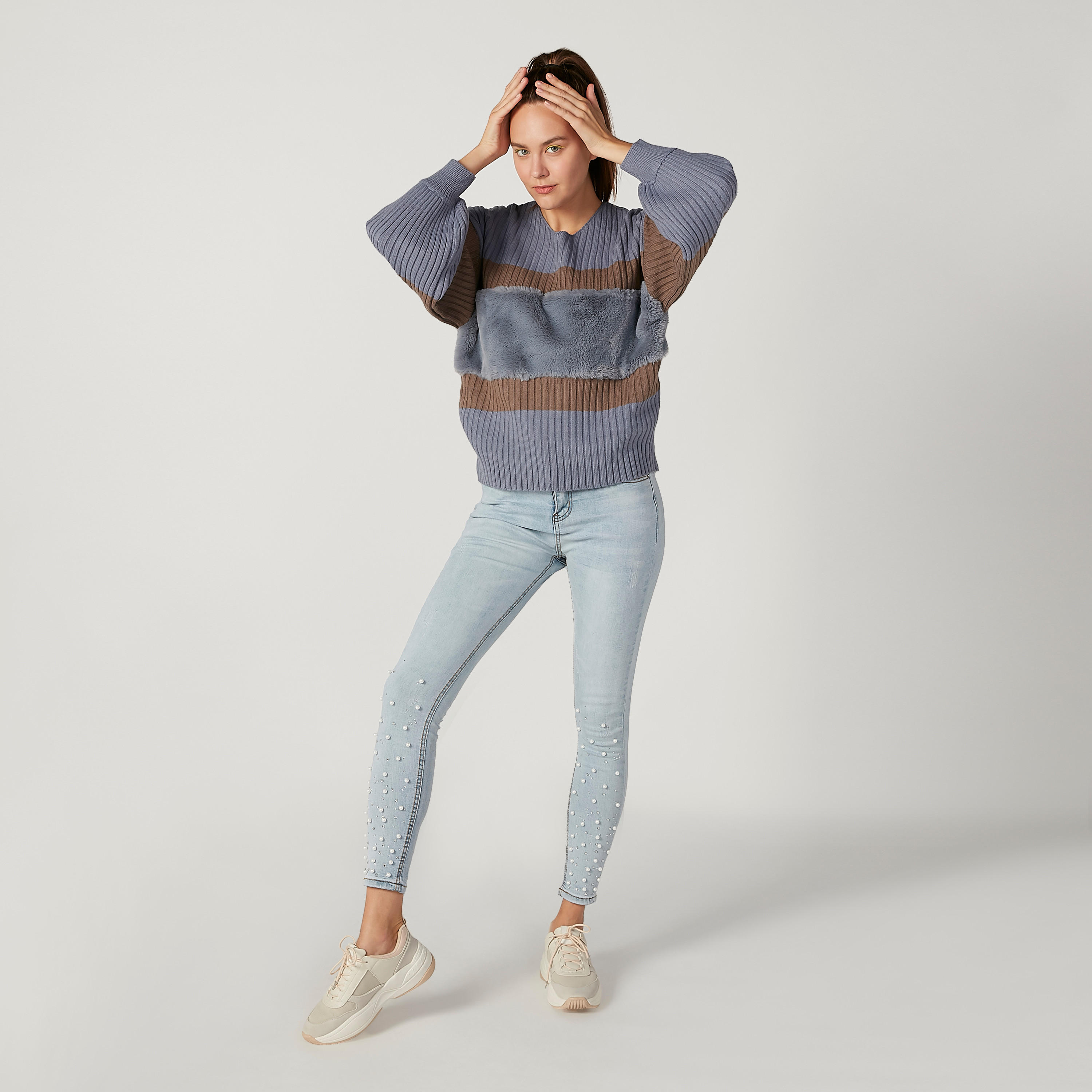 Textured Sweater with Round Neck and Long Sleeves-women-clothing-cardigansandjumpers-jumpers-image-2