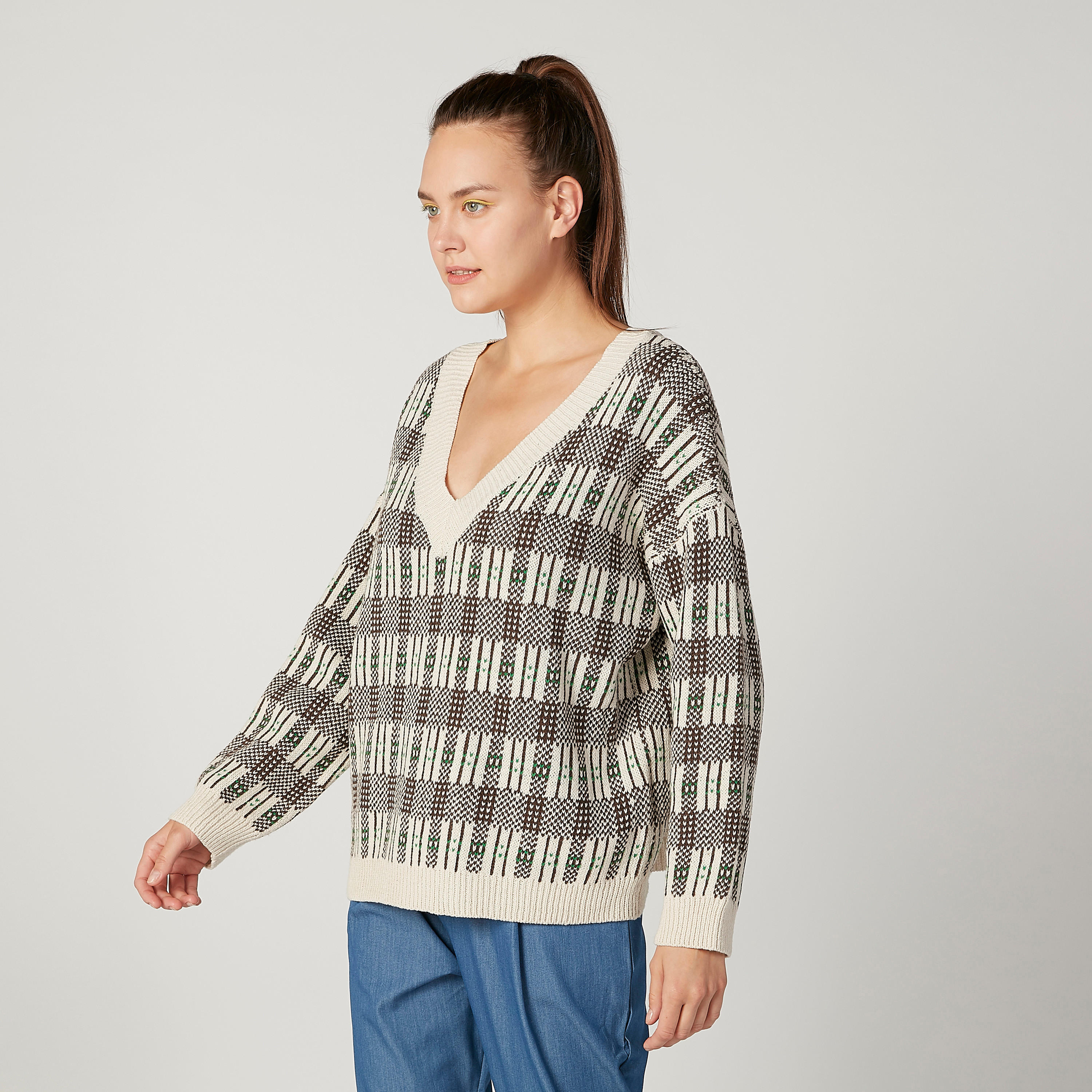 كنزة كاروهات بياقة V وأكمام طويلة-women-clothing-cardigansandjumpers-jumpers-image-1