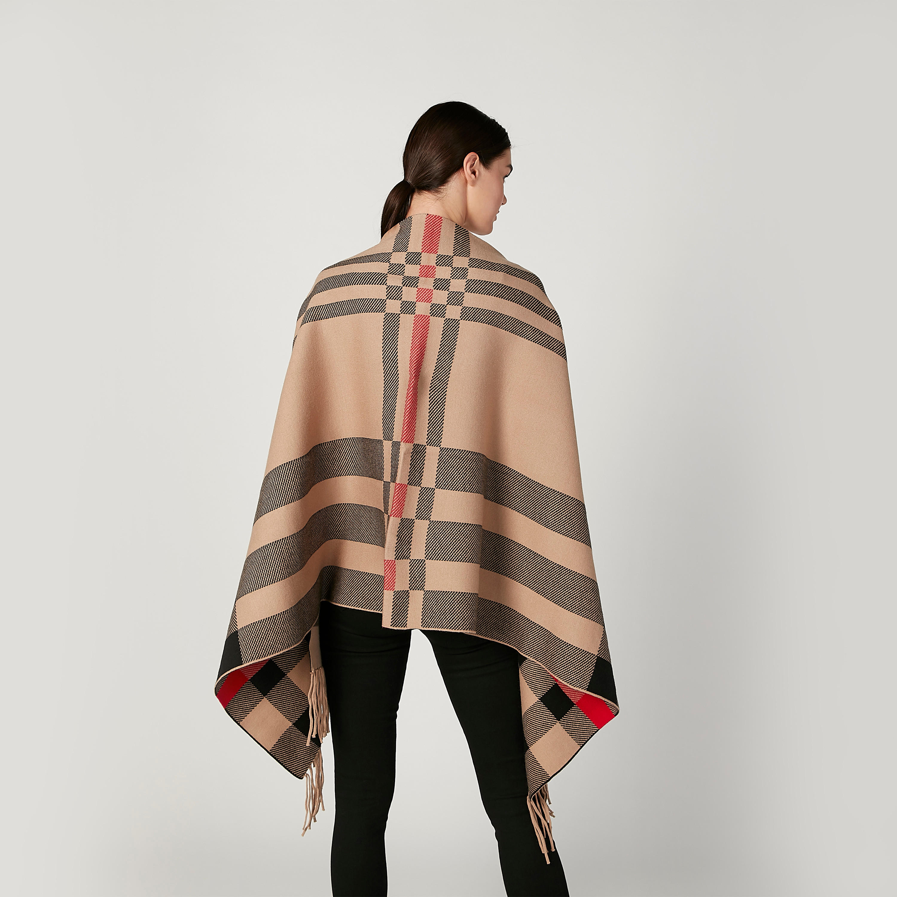 كارديجان كاروهات بقصّة واسعة وأكمام طويلة بشراشيب-women-winterwear-cardigansandjumpers-cardigans-image-4