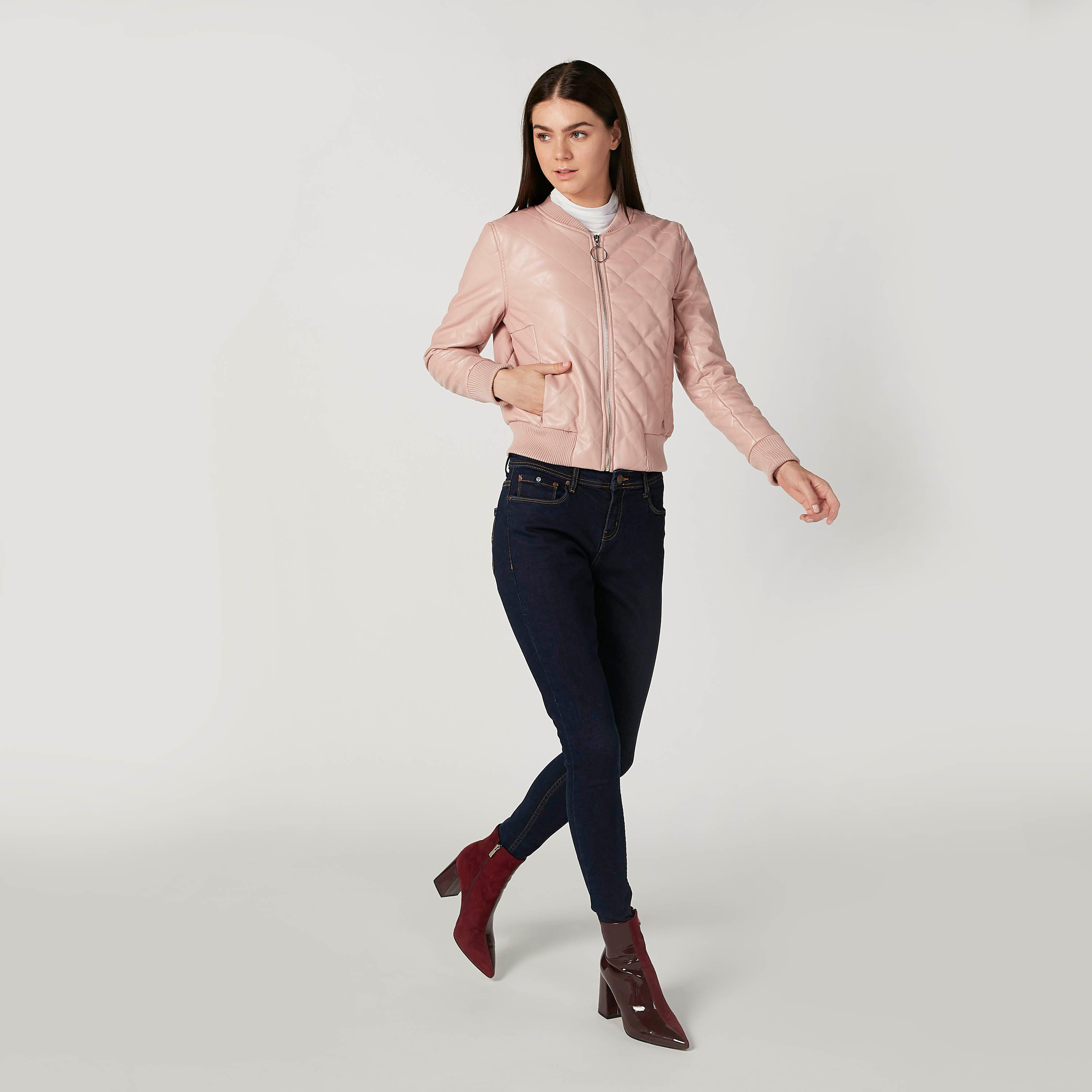 جاكيت مبطّن بأكمام طويلة وجيوب كنغر-women-winterwear-coatsandjackets-jackets-image-3