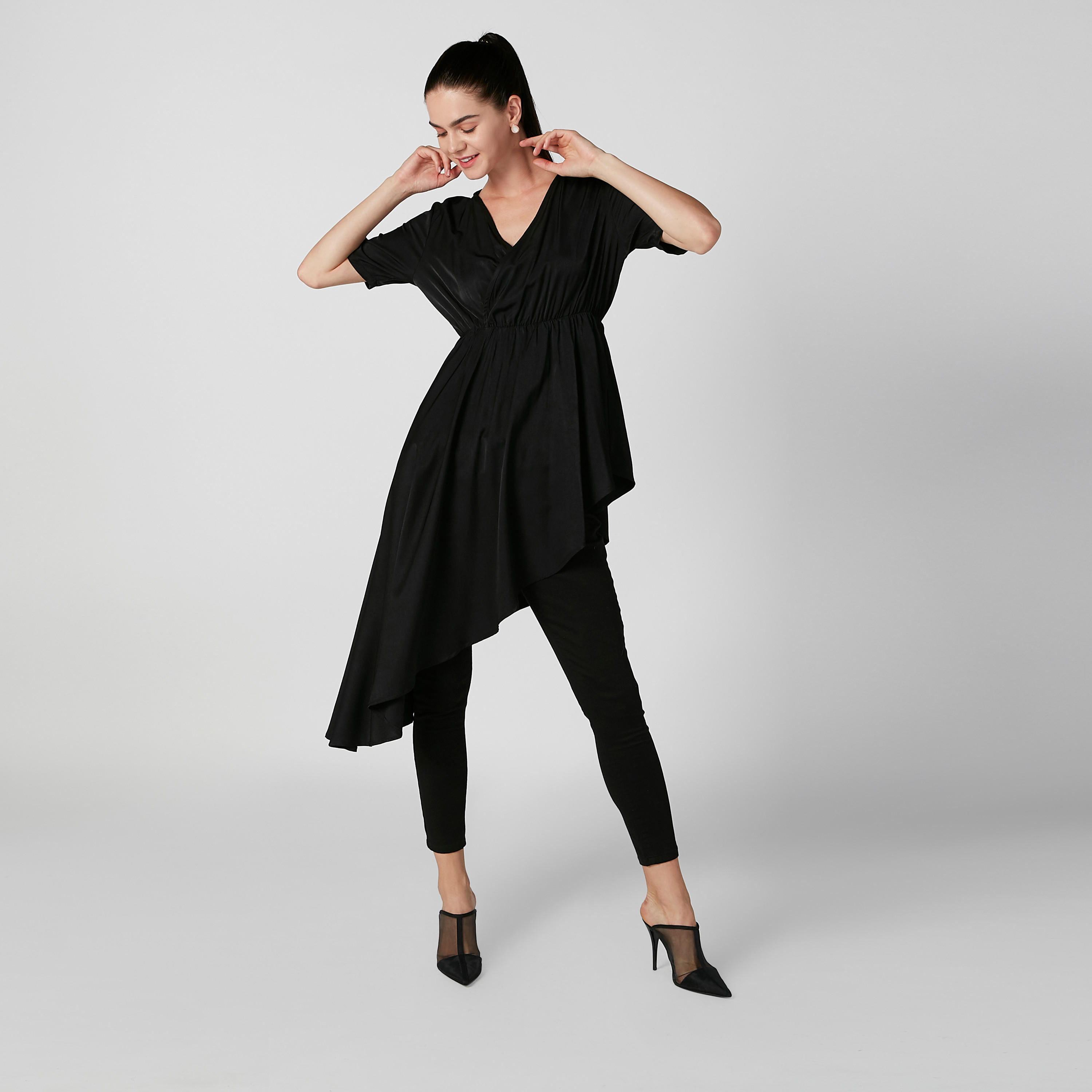 Plain Asymmetric Top with V-neck and Short Sleeves-women-clothing-shirtsandblouses-blouses-image-2