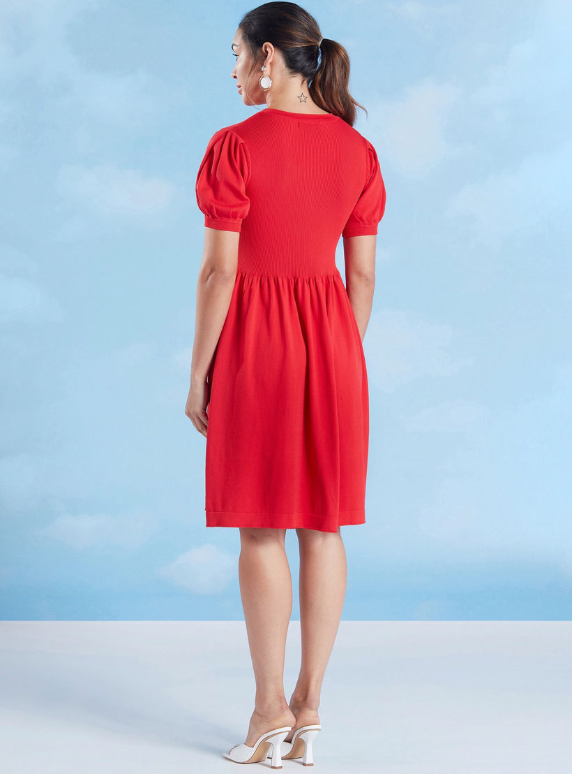 فستان إيه لاين بارز الملمس متوسط الطول بياقة V وأكمام قصيرة-women-clothing-dresses-image-4