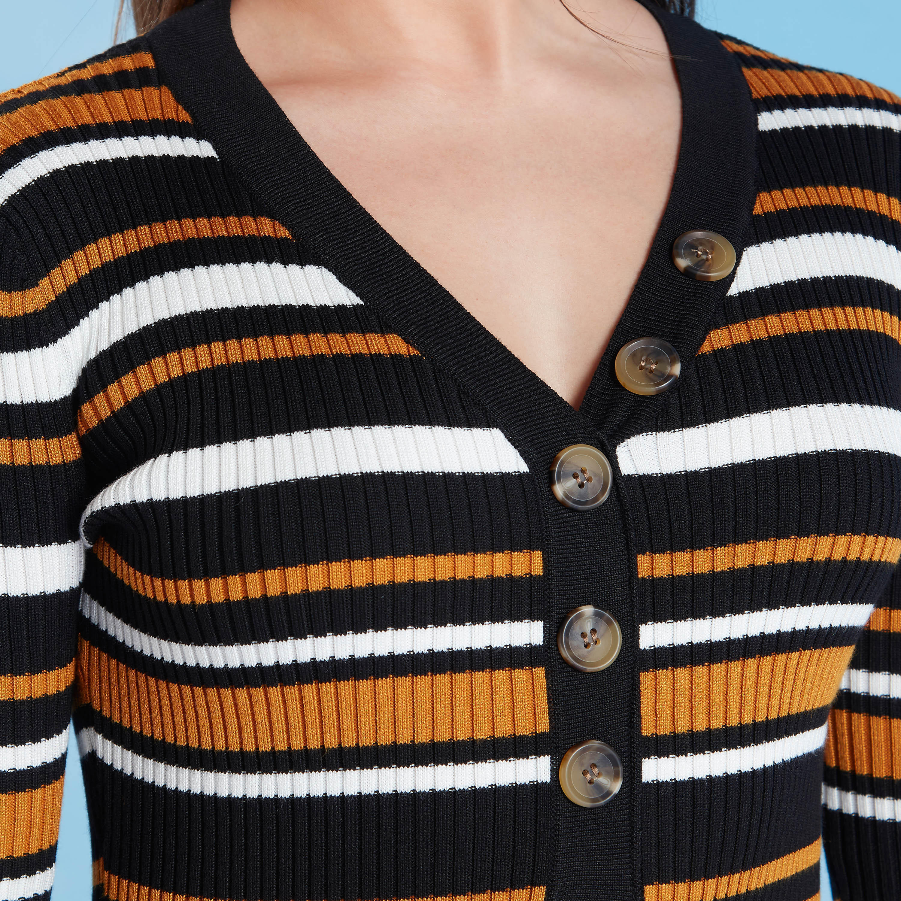 فستان قصير مقلم بقصّة ضيقة وأكمام طويلة-women-clothing-dresses-image-4