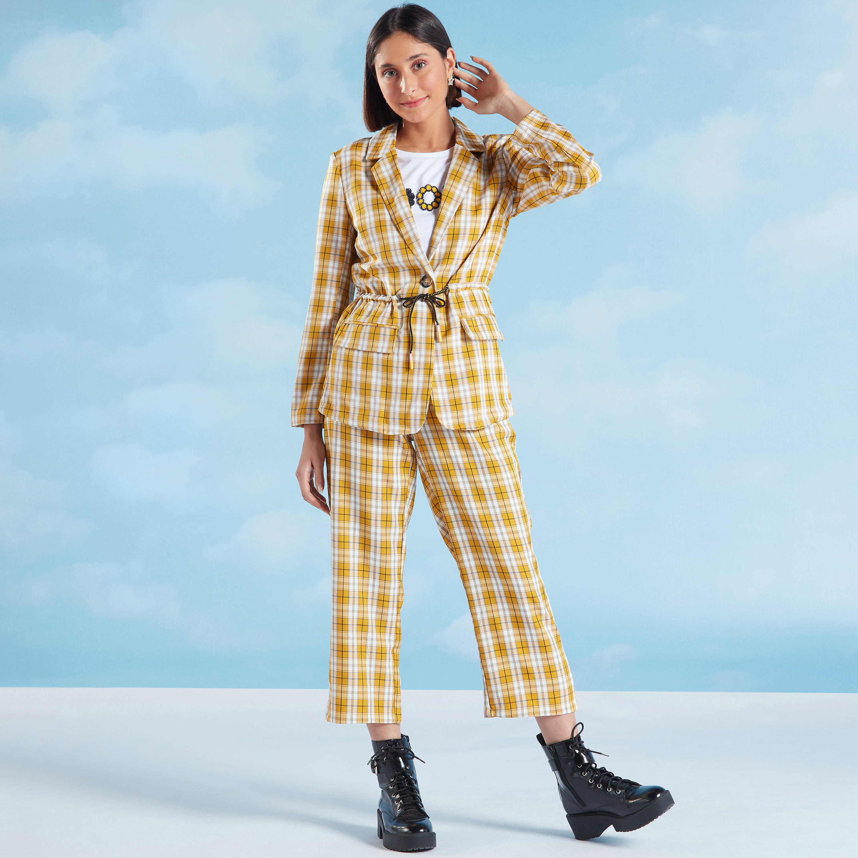 جاكيت بليزر كاروهات مع أربطة-women-clothing-coatsandjackets-blazers-image-2
