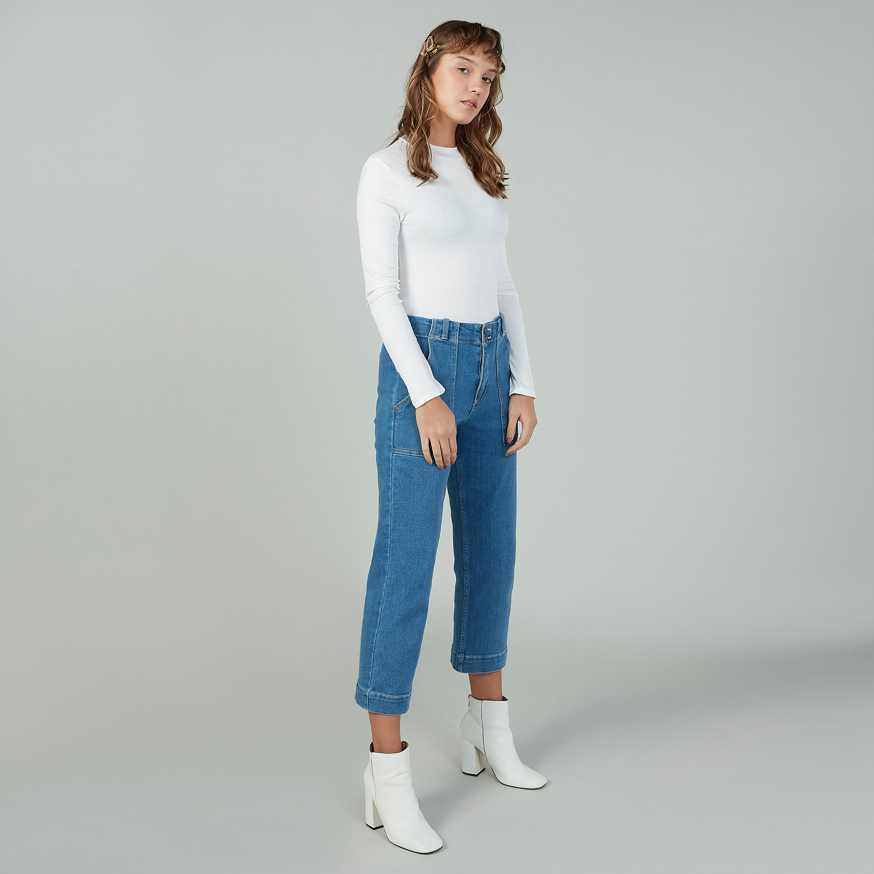 تيشيرت سادة بياقة ضيّقة وأكمام طويلة-women-clothing-tshirts-image-2