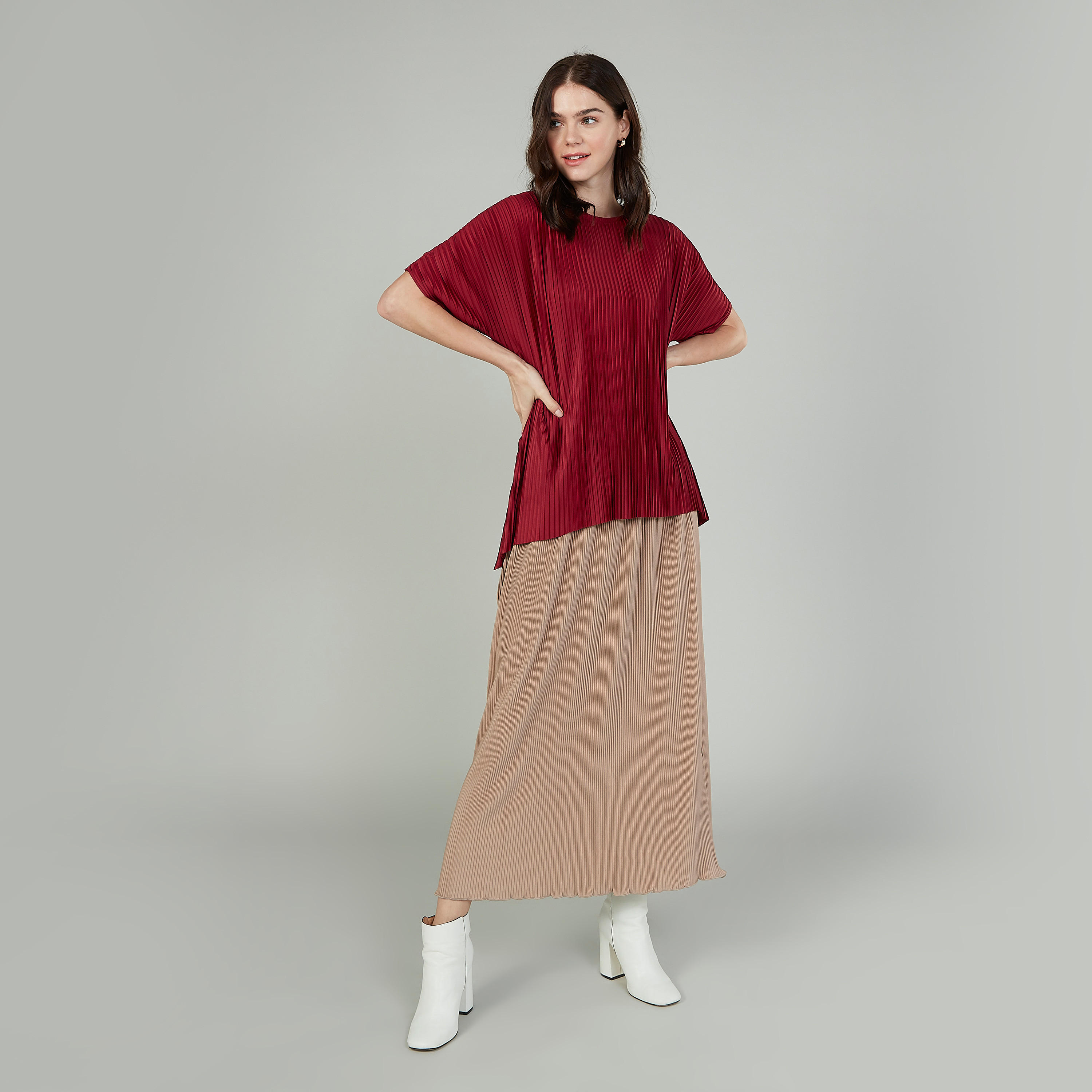 تنورة ميدي ايه لاين بخصر مطاطي وثنيات-women-clothing-bottoms-skirts-image-2