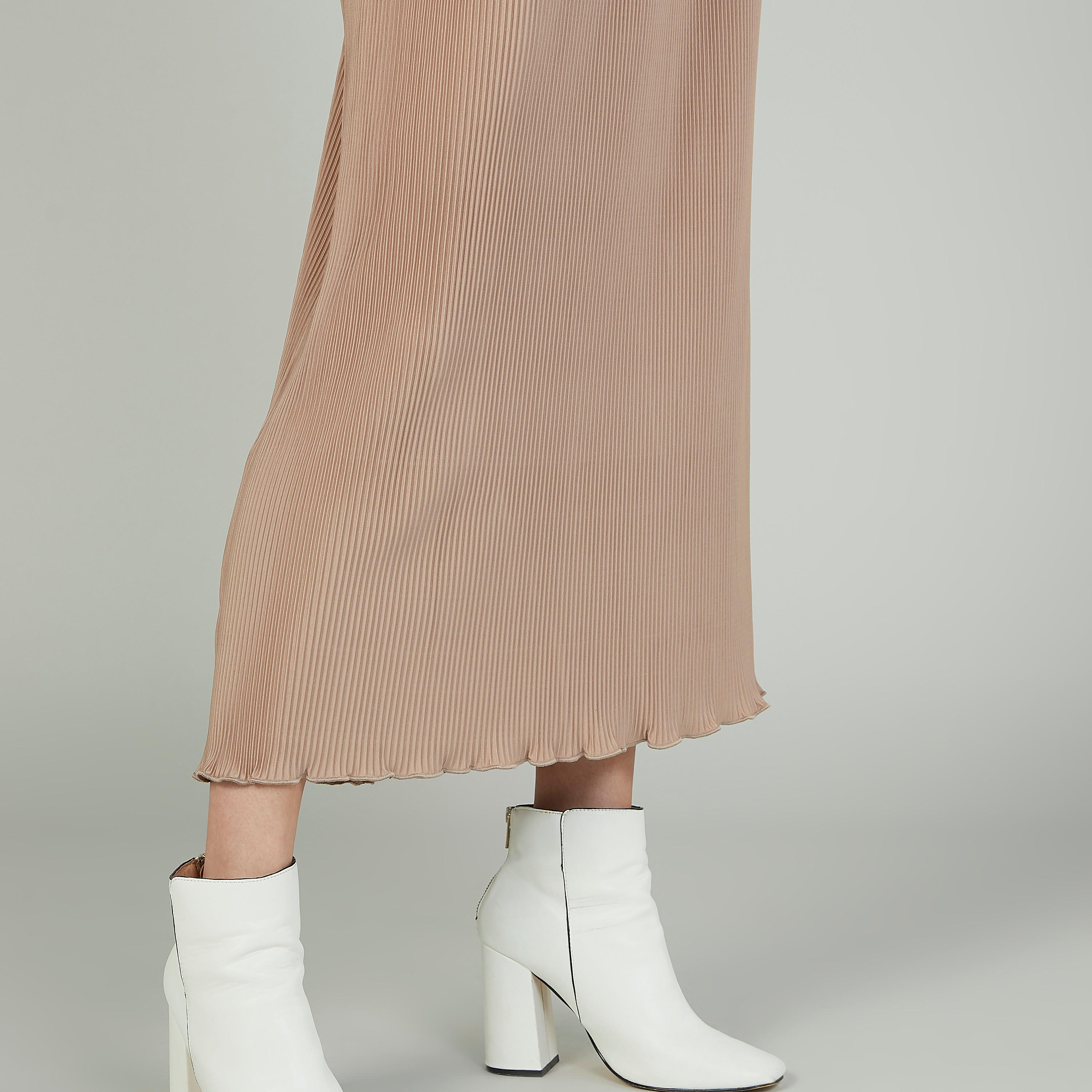 تنورة ميدي ايه لاين بخصر مطاطي وثنيات-women-clothing-bottoms-skirts-image-3