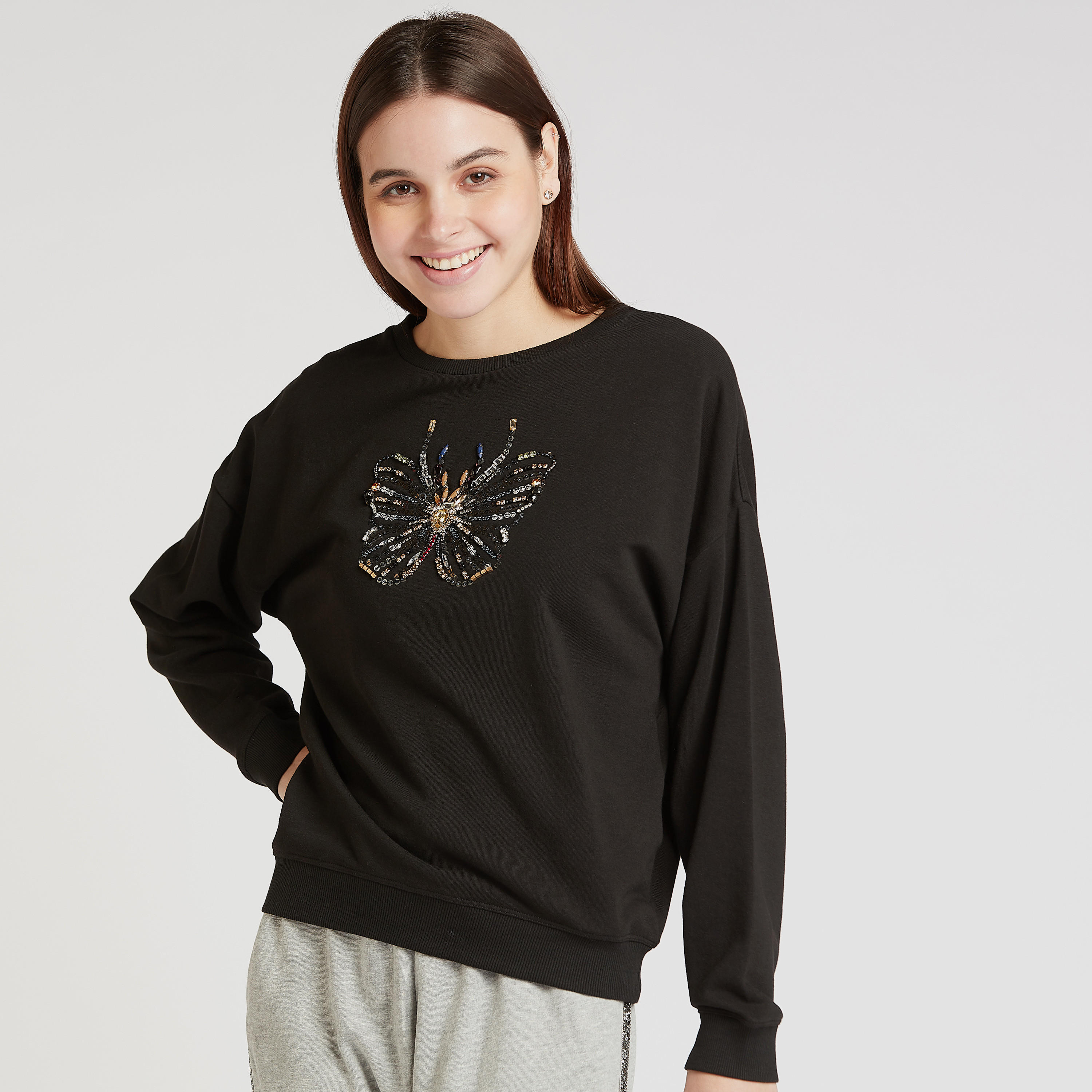 Embellished Sweatshirt with Crew Neck and Drop Shoulder Sleeves-women-winterwear-hoodiesandsweatshirts-sweatshirts-image-5