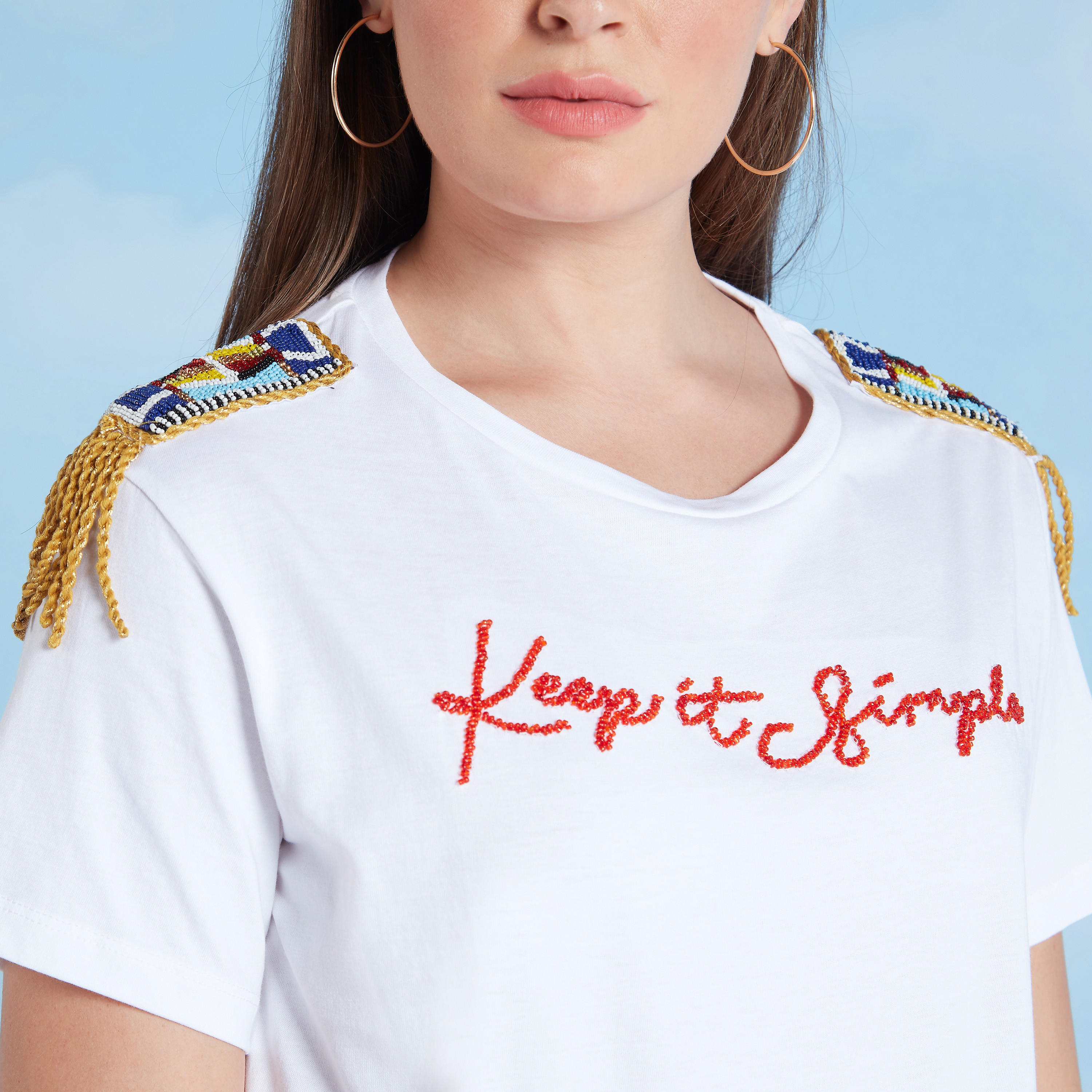 تيشيرت مزيّن بياقة مستديرة وأكمام قصيرة-women-clothing-tshirts-image-3