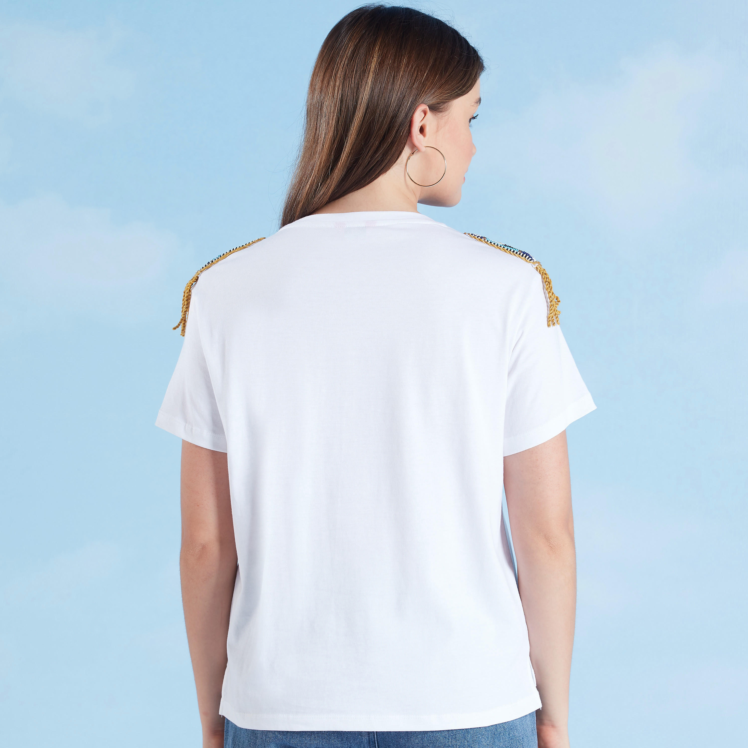 تيشيرت مزيّن بياقة مستديرة وأكمام قصيرة-women-clothing-tshirts-image-5