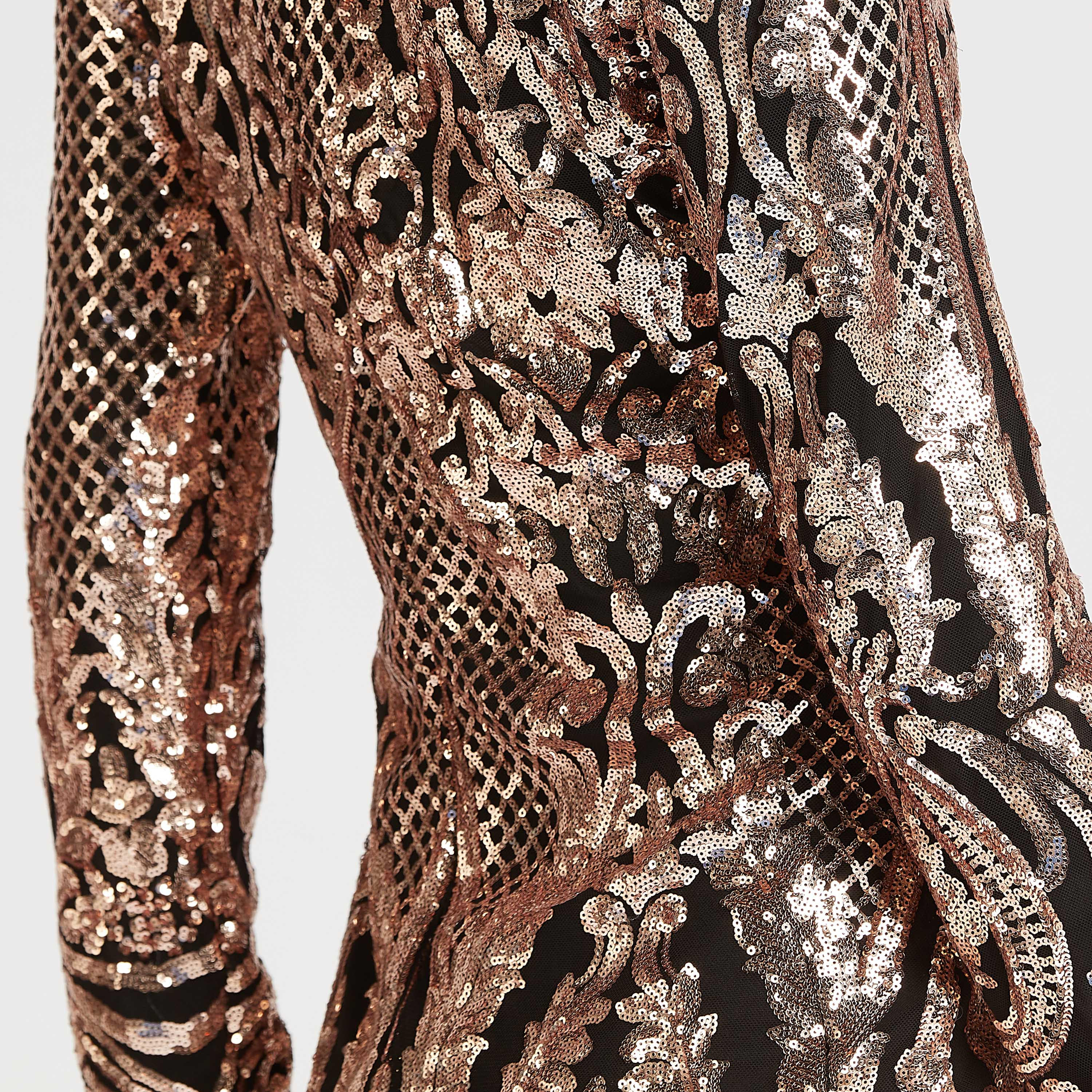 فستان قصير ضيّق بياقة عالية وأكمام طويلة وتفاصيل ترتر-women-clothing-dresses-image-5