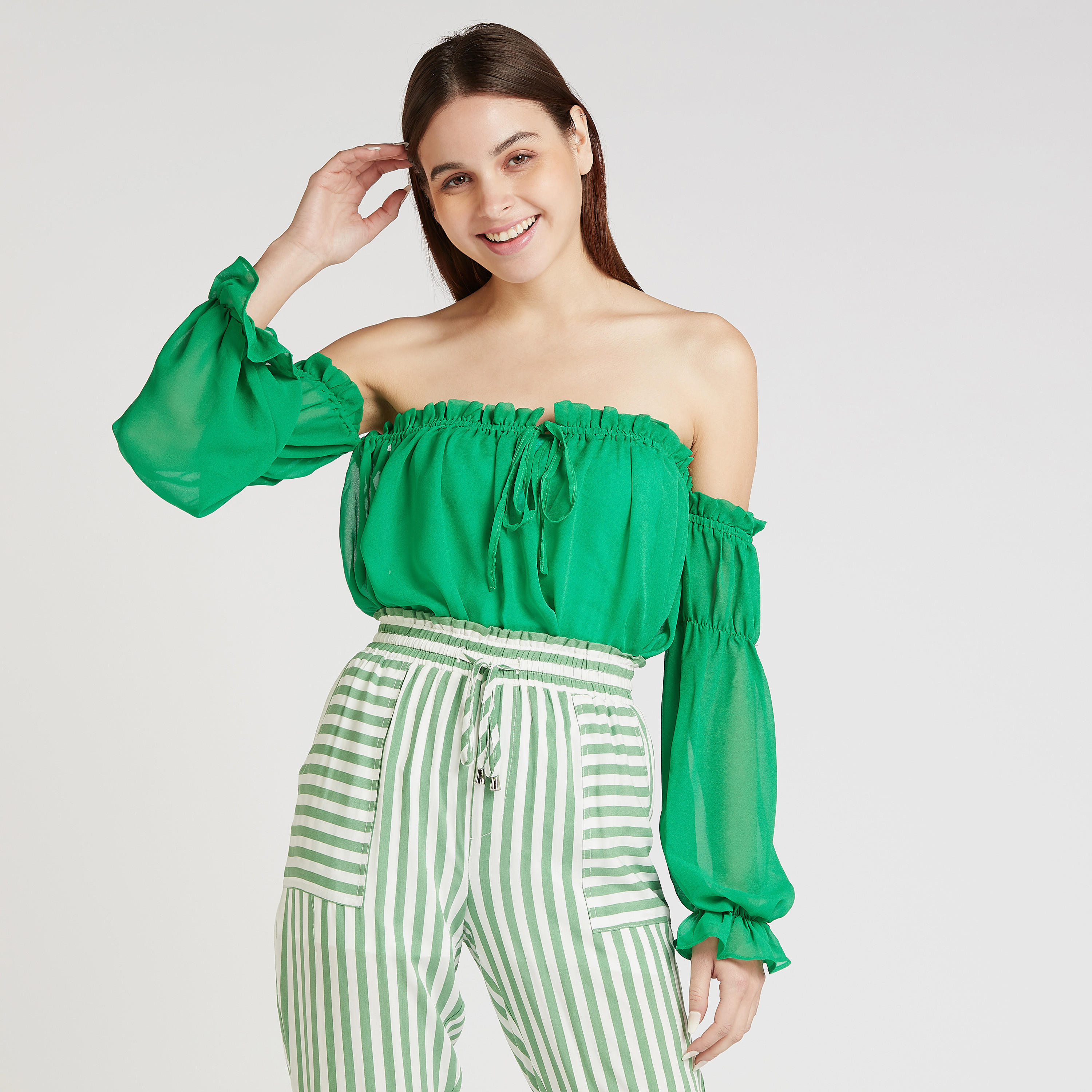 بلوزة سادة مكشوفة الأكتاف بتفاصيل كشكشة وأكمام واسعة-women-clothing-shirtsandblouses-blouses-image-1