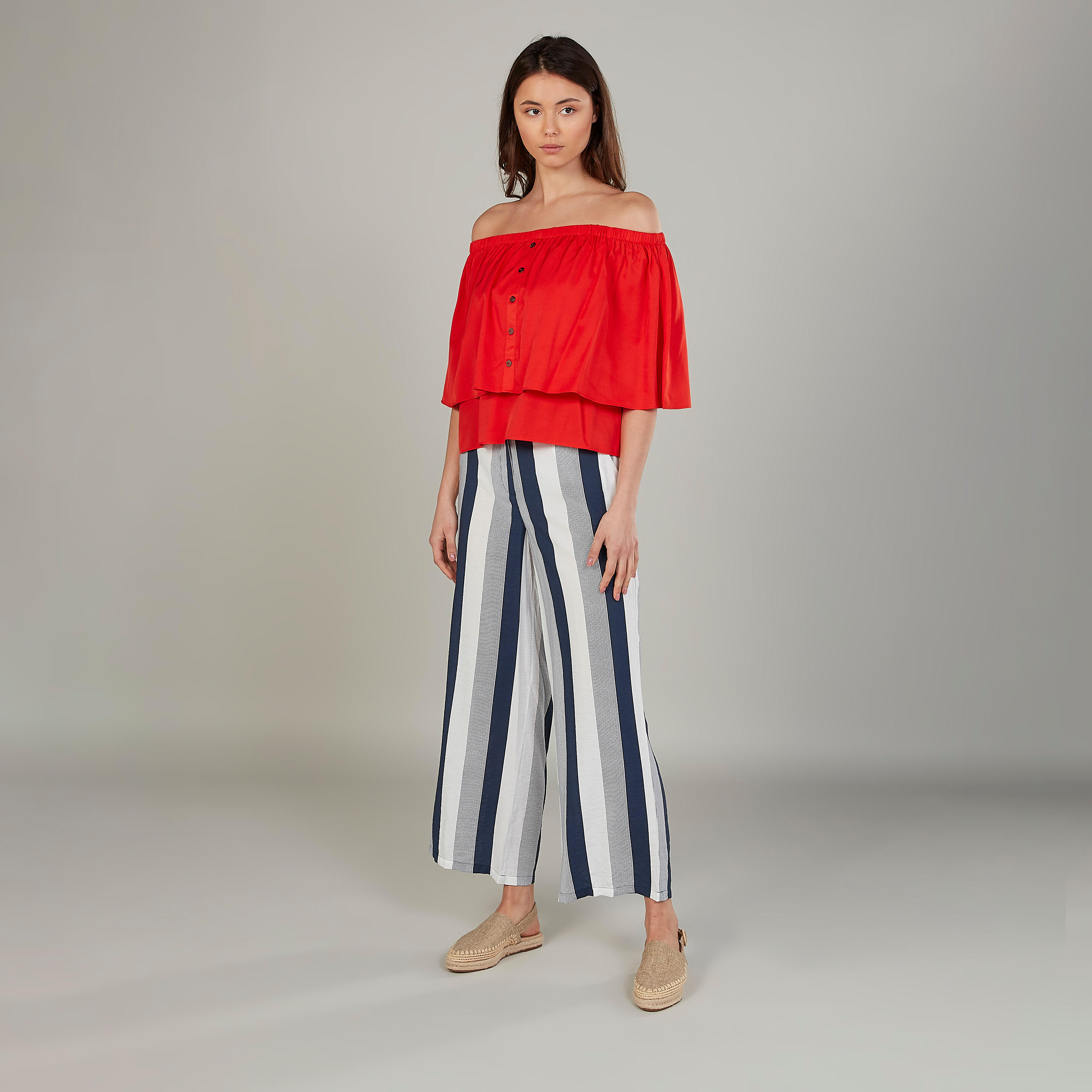 بنطلون بالازو مخطط بخصر مرتفع مطّاطي وجيوب-women-clothing-bottoms-trousers-image-2