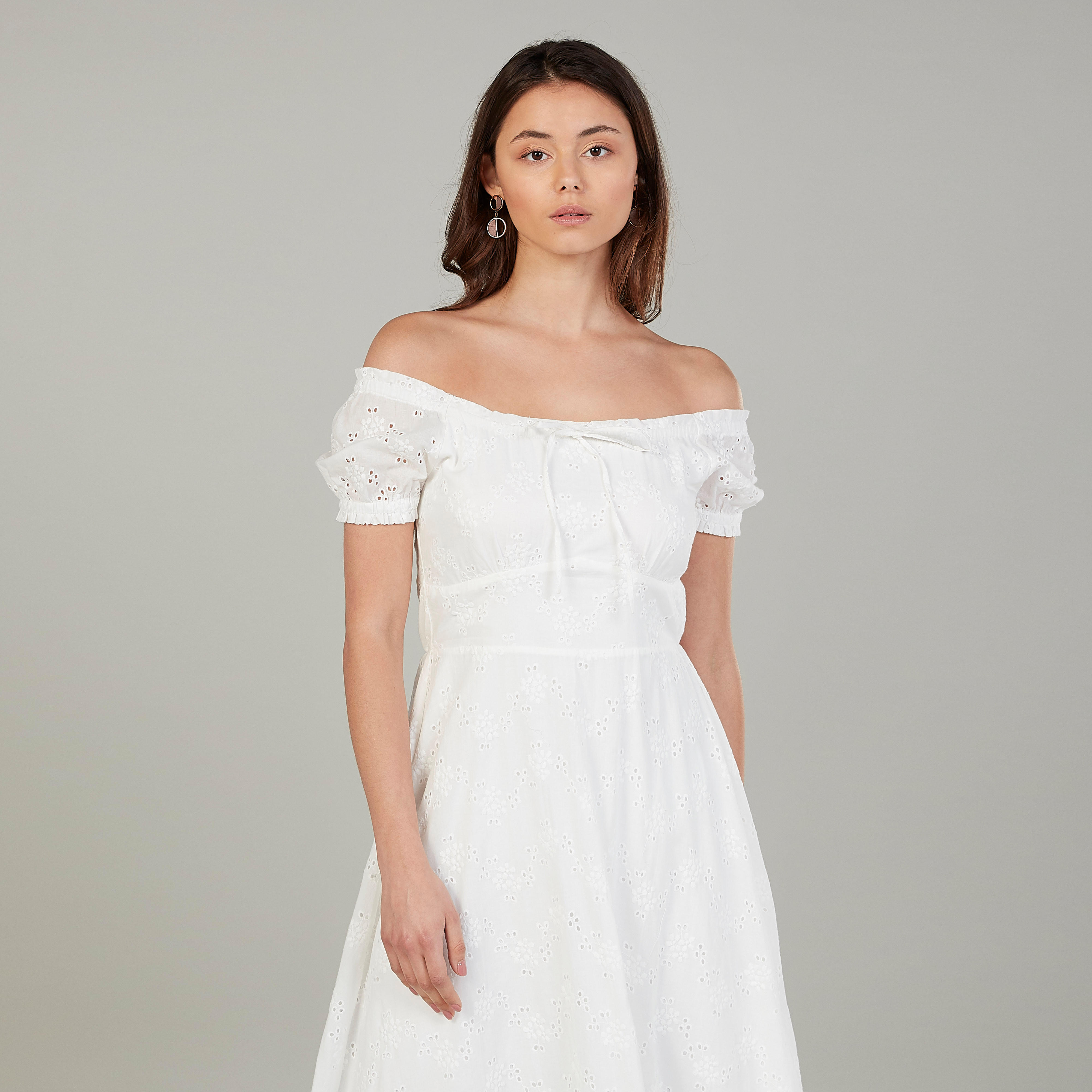 فستان طويل بأكمام قصيرة بتفاصيل دانتيل شيفلي-women-clothing-dresses-image-2
