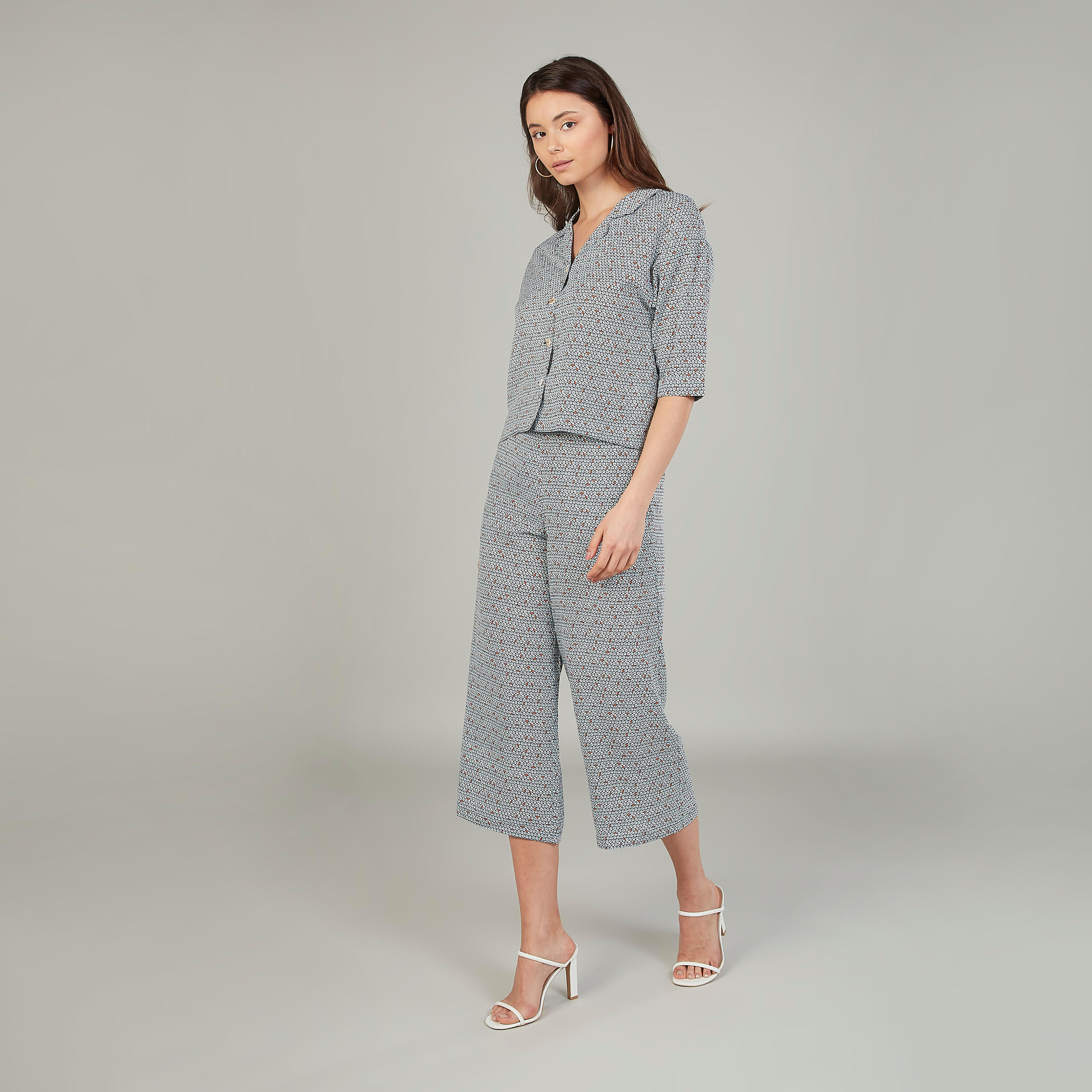 كولوتيس بخصر متوسّط الارتفاع وطبعات وحزام-women-clothing-bottoms-trousers-image-2