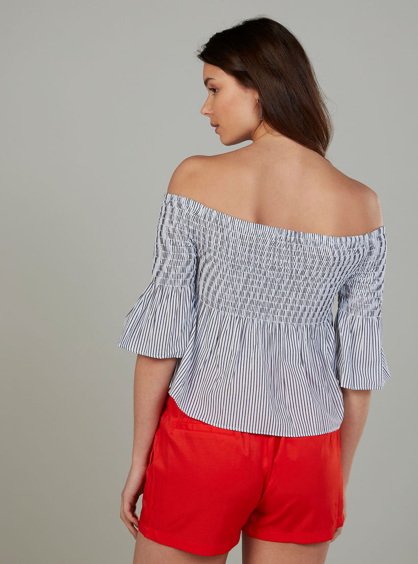 بلوزة مخططة بياقة مفتوحة بأكمام 3/4-women-clothing-shirtsandblouses-blouses-image-1