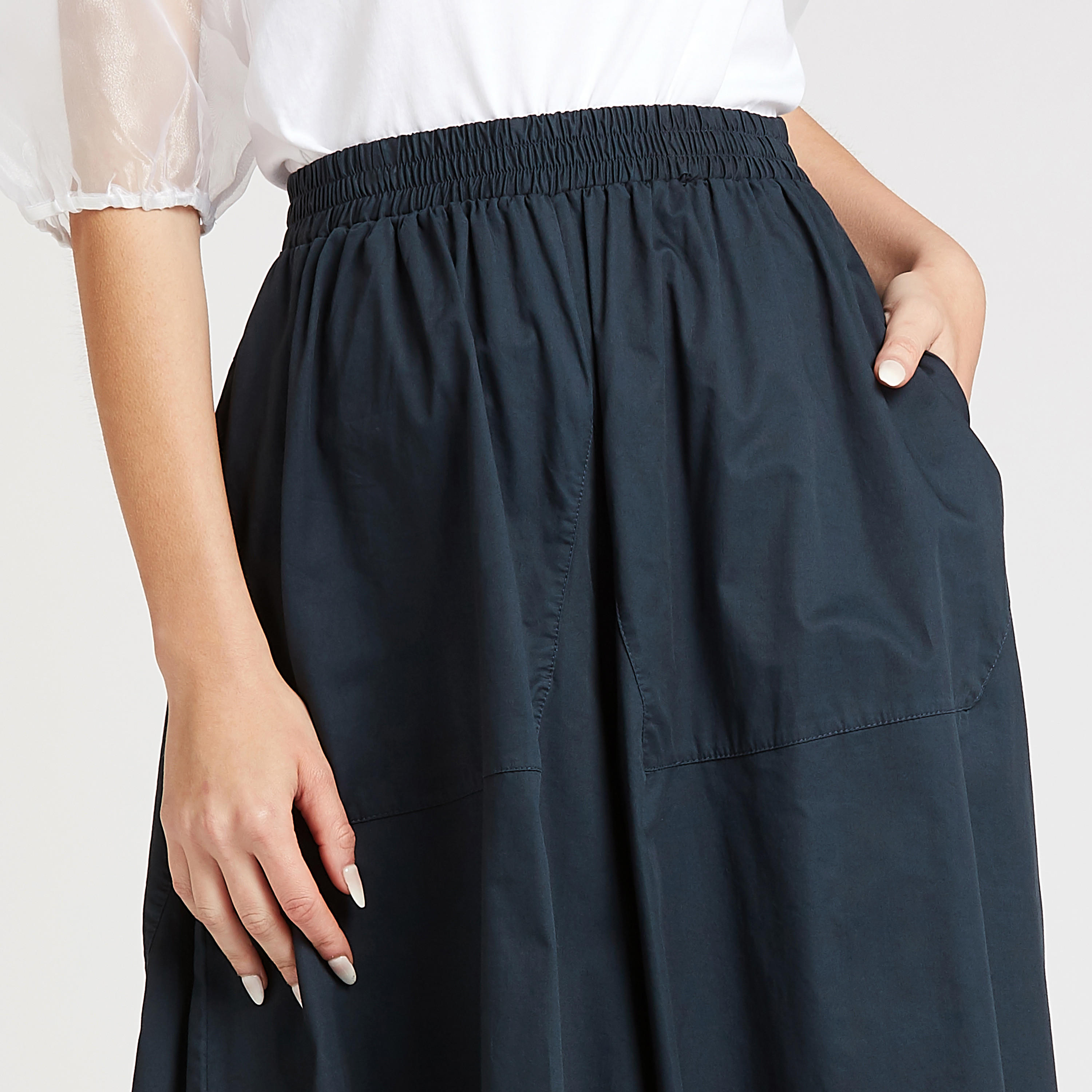 بنطلون بوبلين سادة واسع السّاقين بتفاصيل جيوب وخصر مطّاطي-women-clothing-bottoms-trousers-image-3