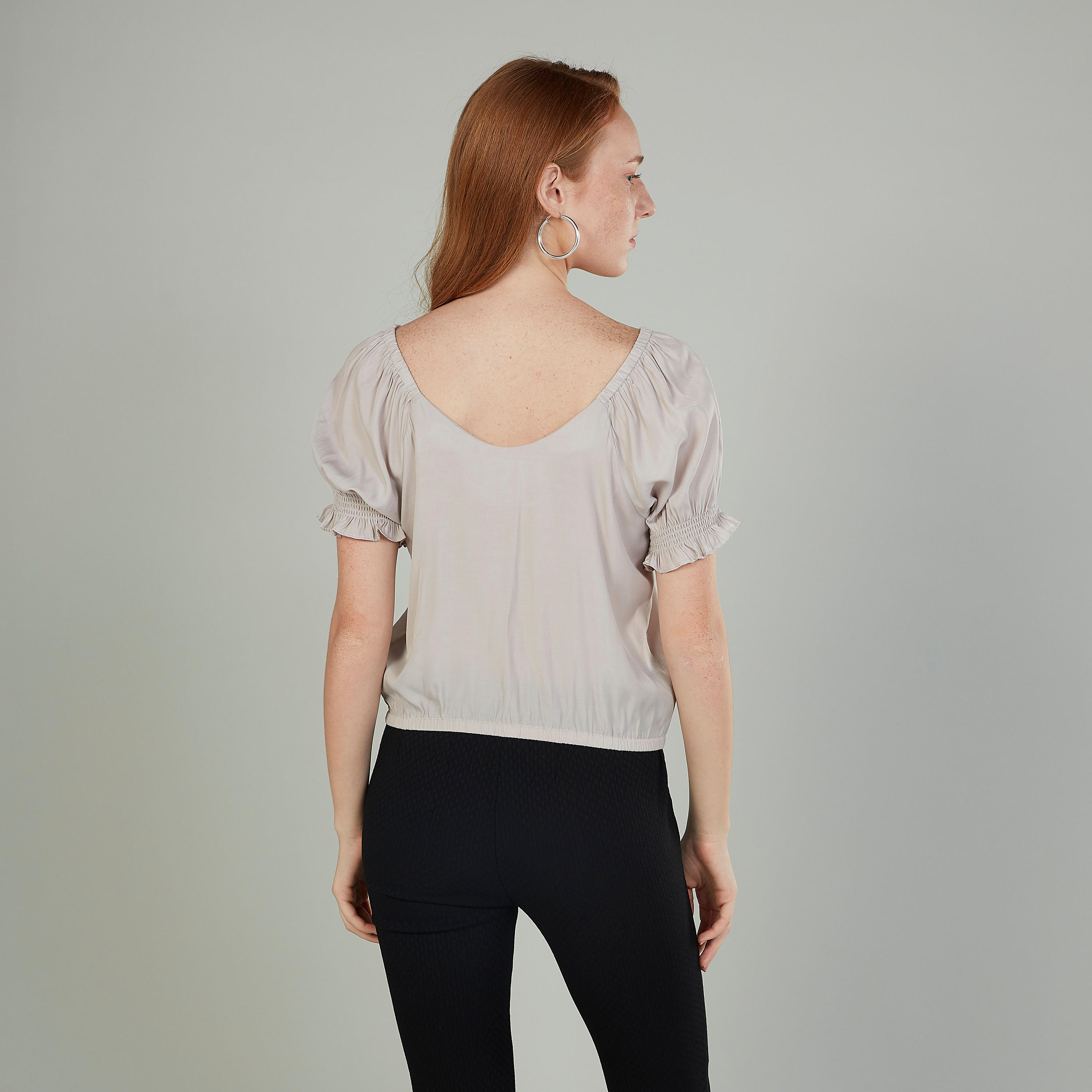 بلوزة سادة بياقة V وأكمام قصيرة-women-clothing-shirtsandblouses-blouses-image-4