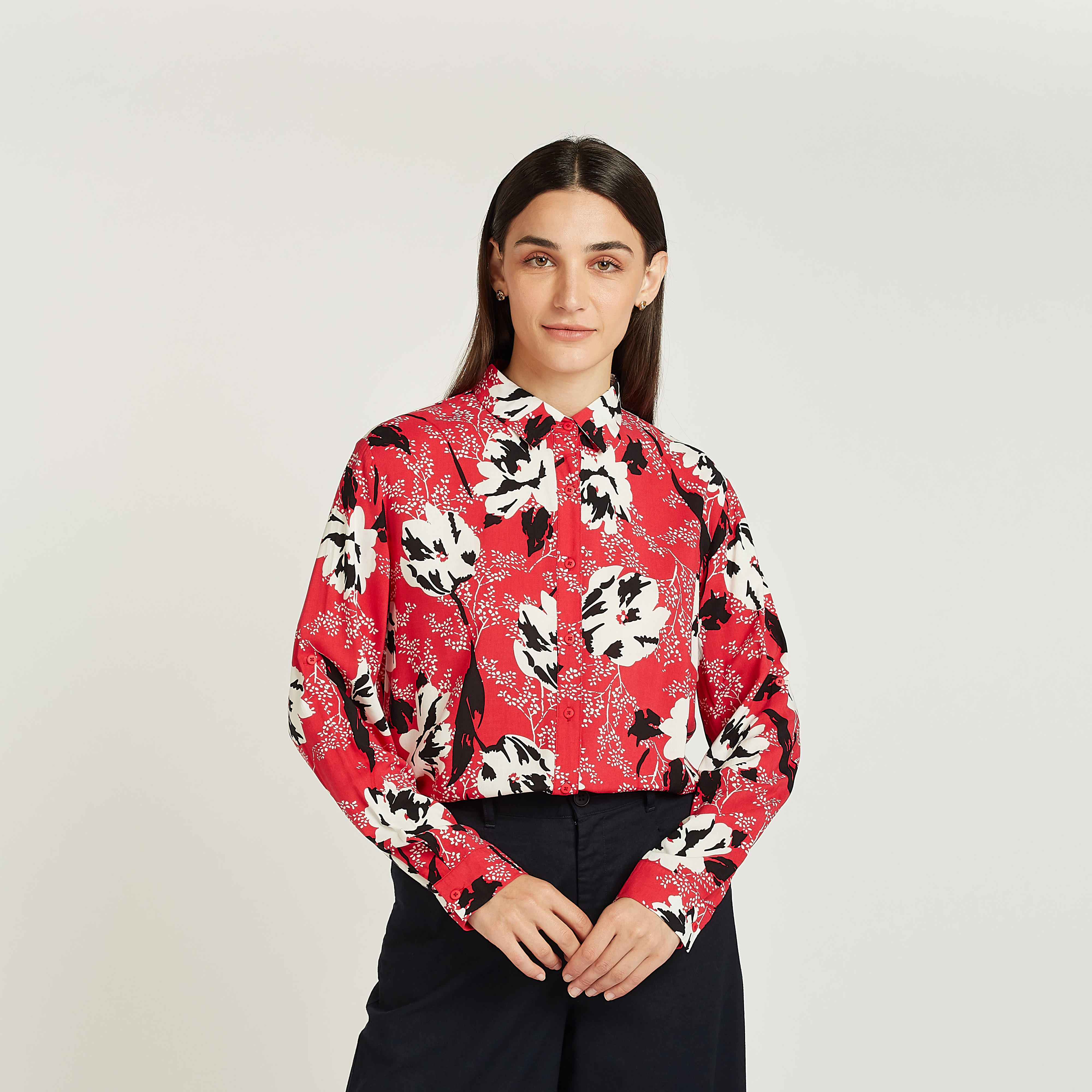 قميص بياقة عاديّة وأكمام طويلة وطبعات زهرية-women-clothing-shirtsandblouses-shirts-image-1