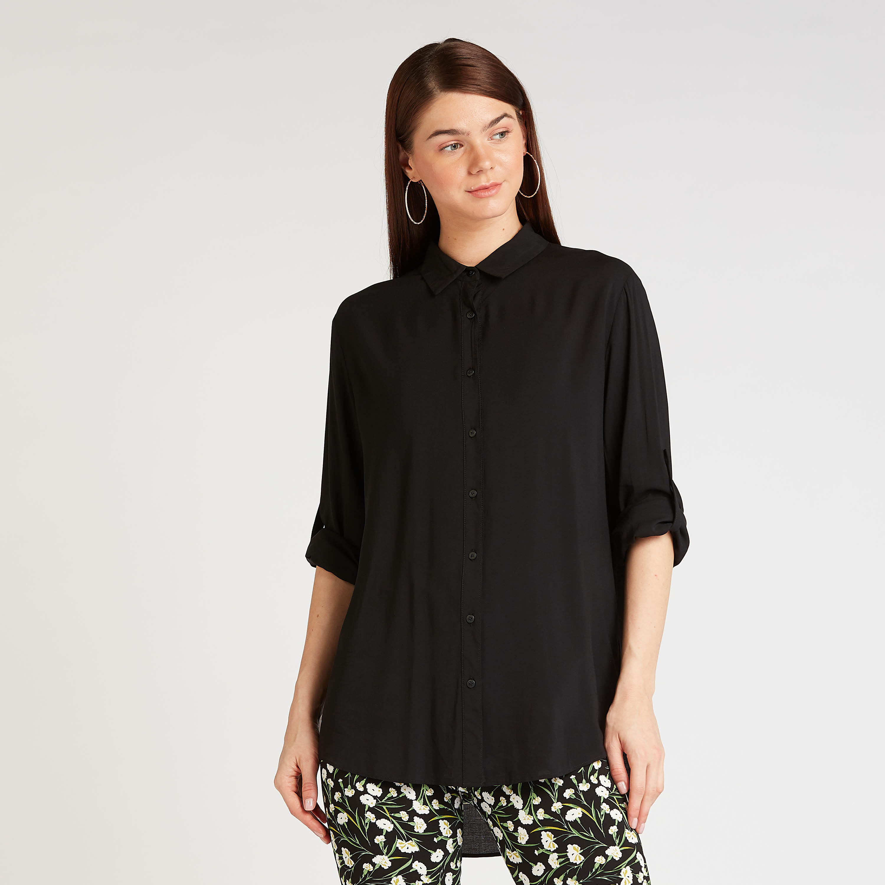 قميص سادة بأكمام طويلة وحواف غير مستوية-women-clothing-shirtsandblouses-shirts-image-1
