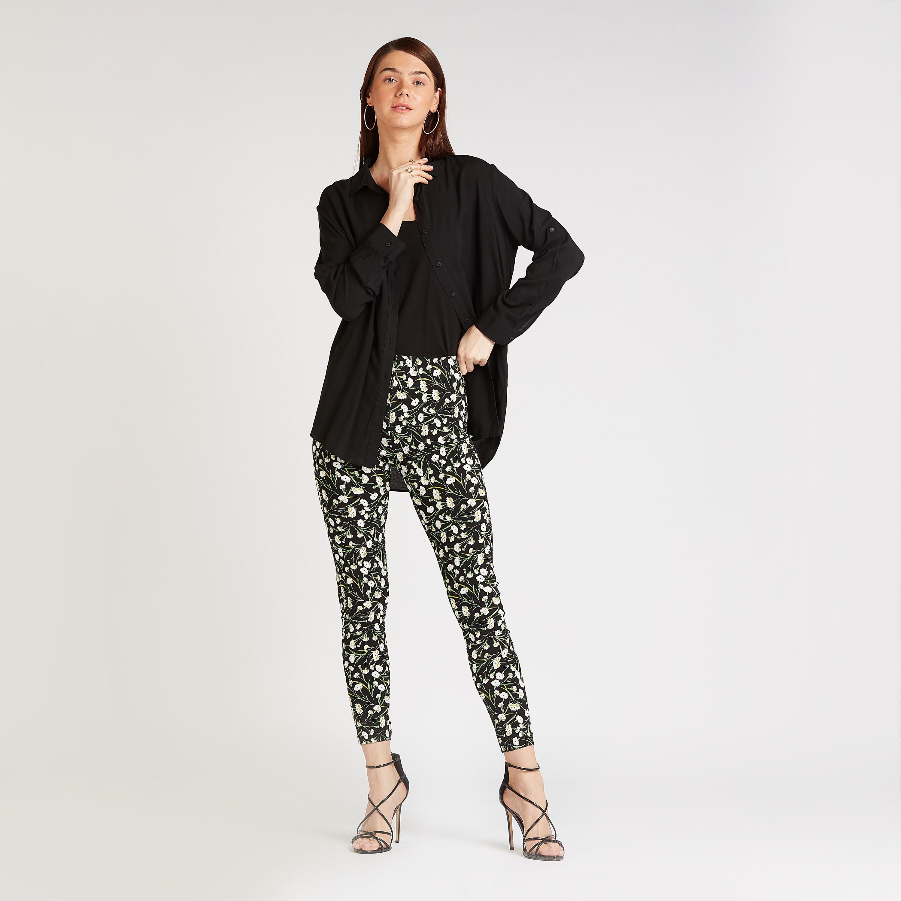 قميص سادة بأكمام طويلة وحواف غير مستوية-women-clothing-shirtsandblouses-shirts-image-2