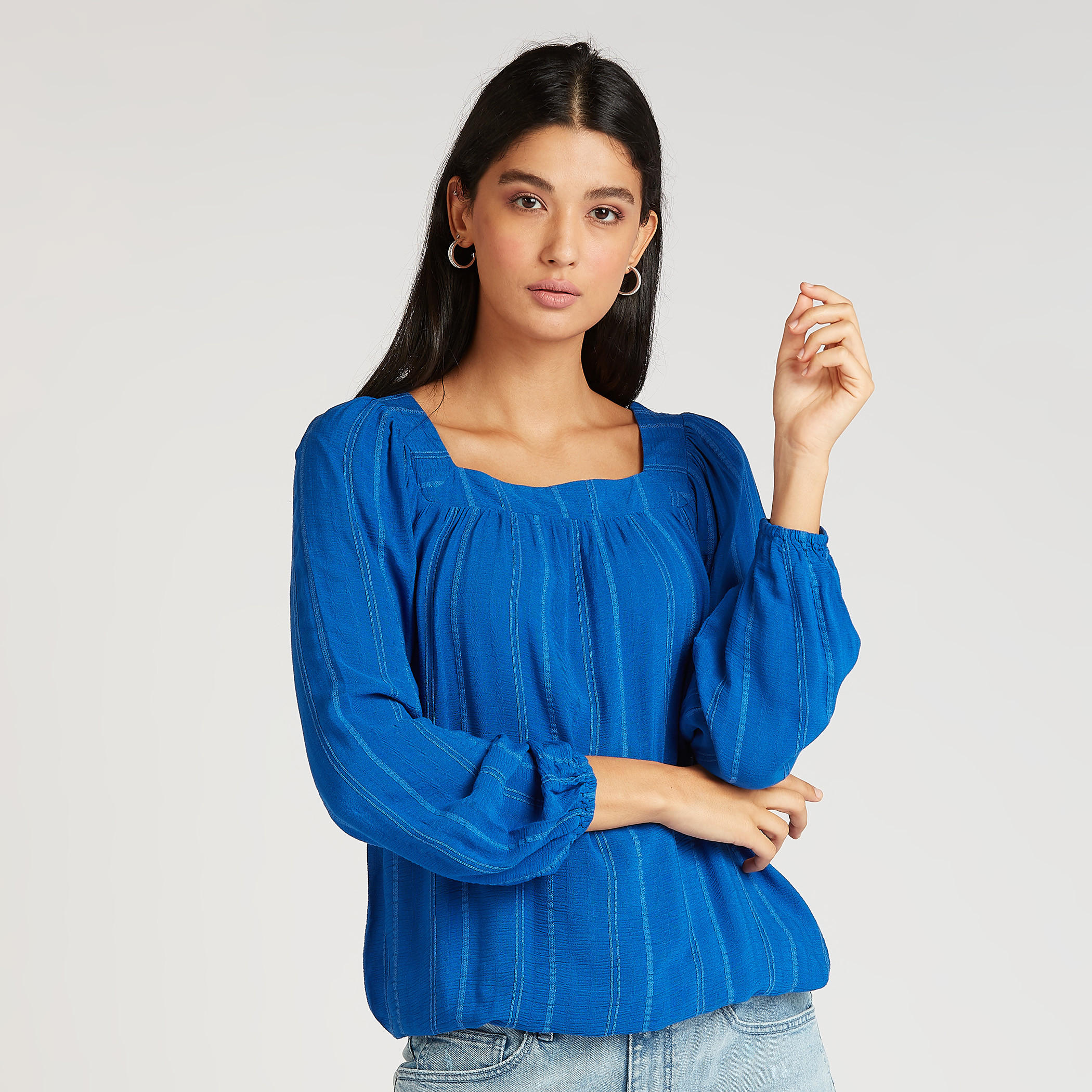 بلوزة بارزة الملمس بأكمام بيشوب-women-clothing-shirtsandblouses-blouses-image-5
