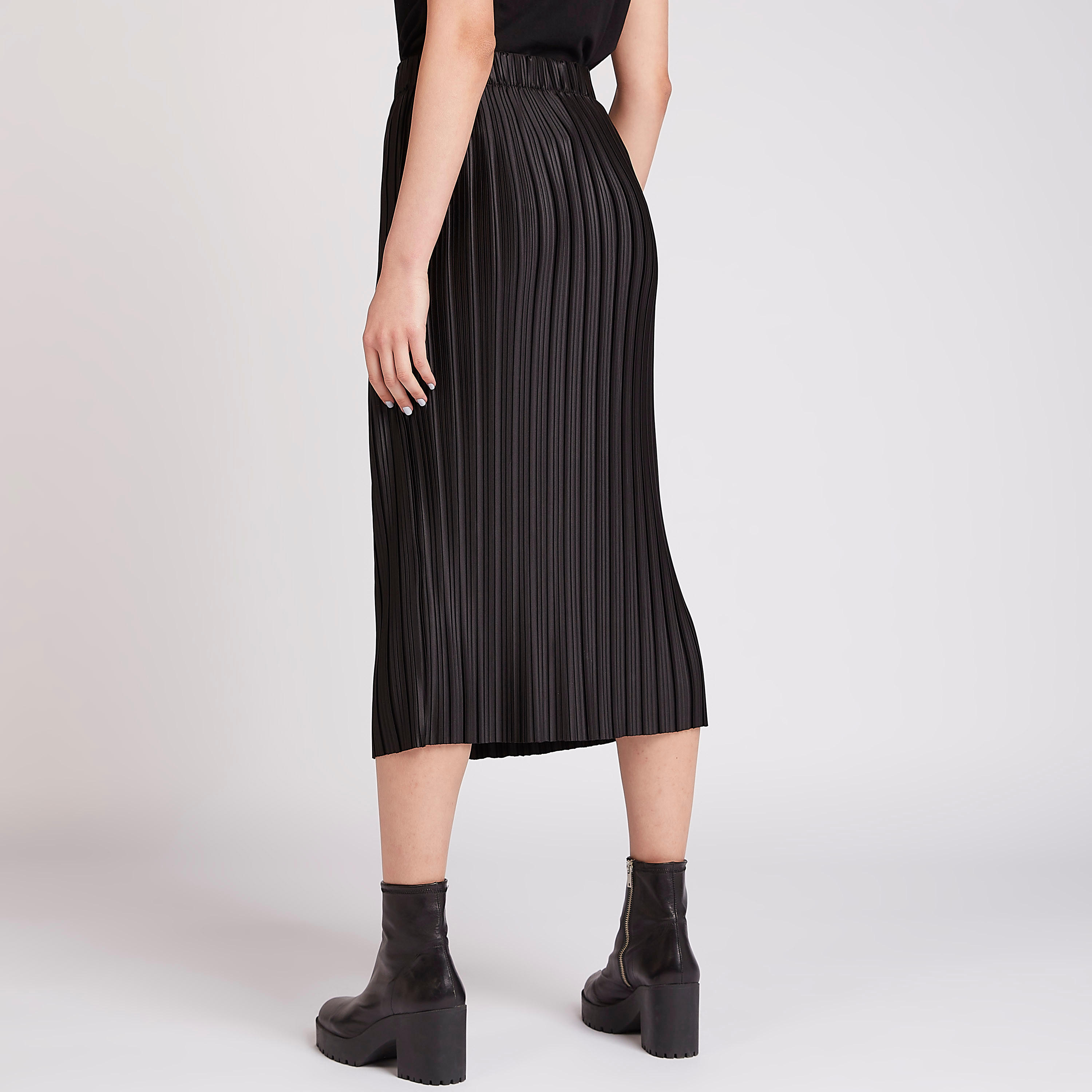 تنورة ميدي إيه لاين بخصر مطّاطي وكشكش-women-clothing-bottoms-skirts-image-4