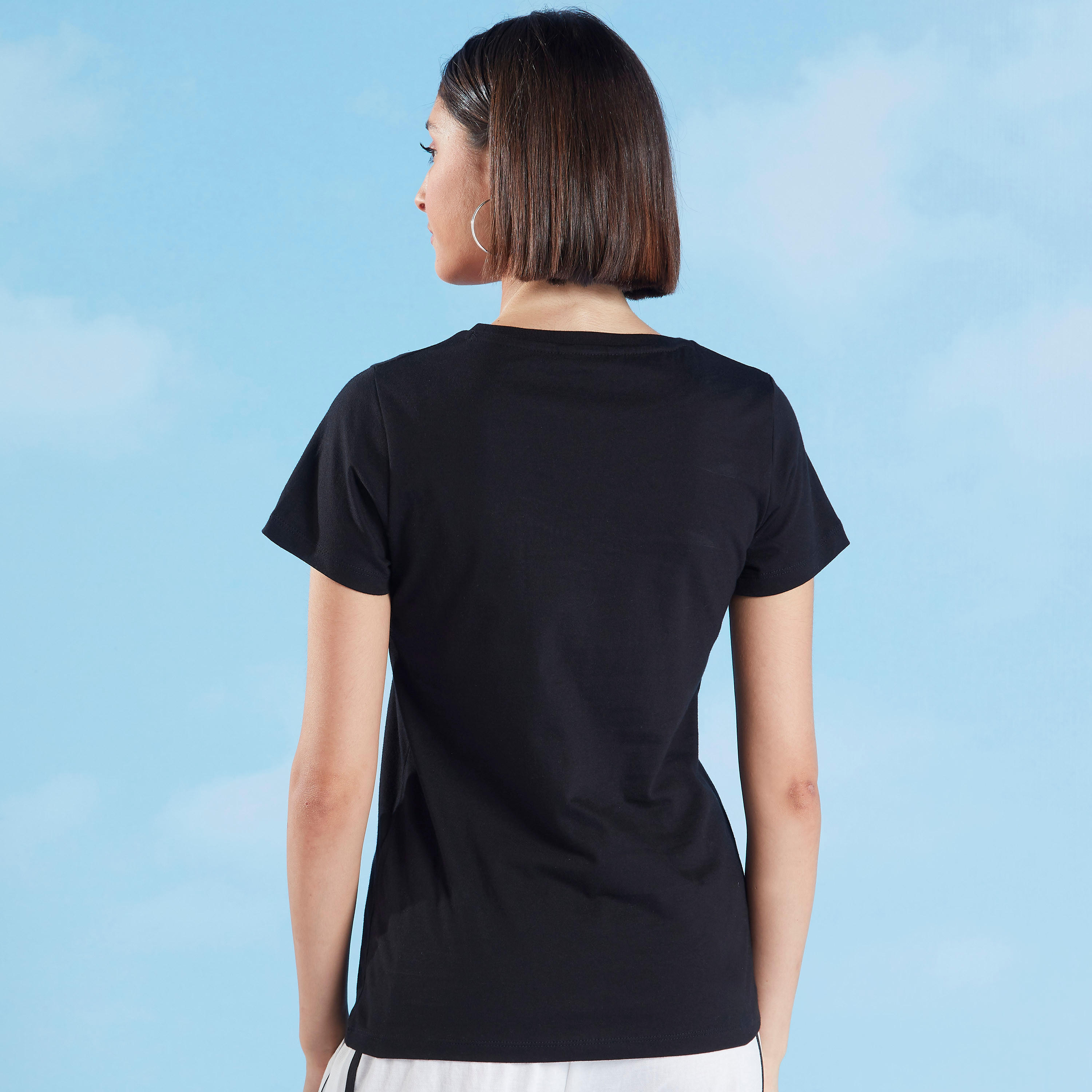 تيشيرت بياقة ضيّقة وأكمام قصيرة وتزيينات-women-clothing-tshirts-image-4