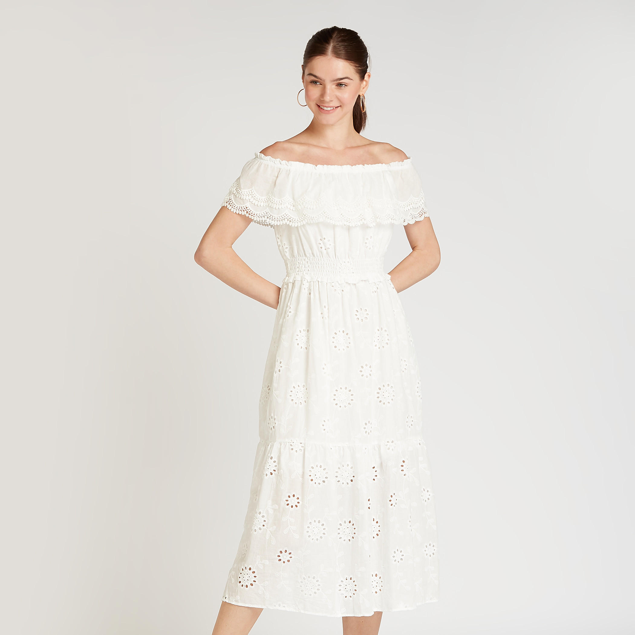 فستان إيه لاين ميدي بارز الملمس بأكتاف مكشوفة و بتفاصيل شيفلي-women-clothing-dresses-image-1