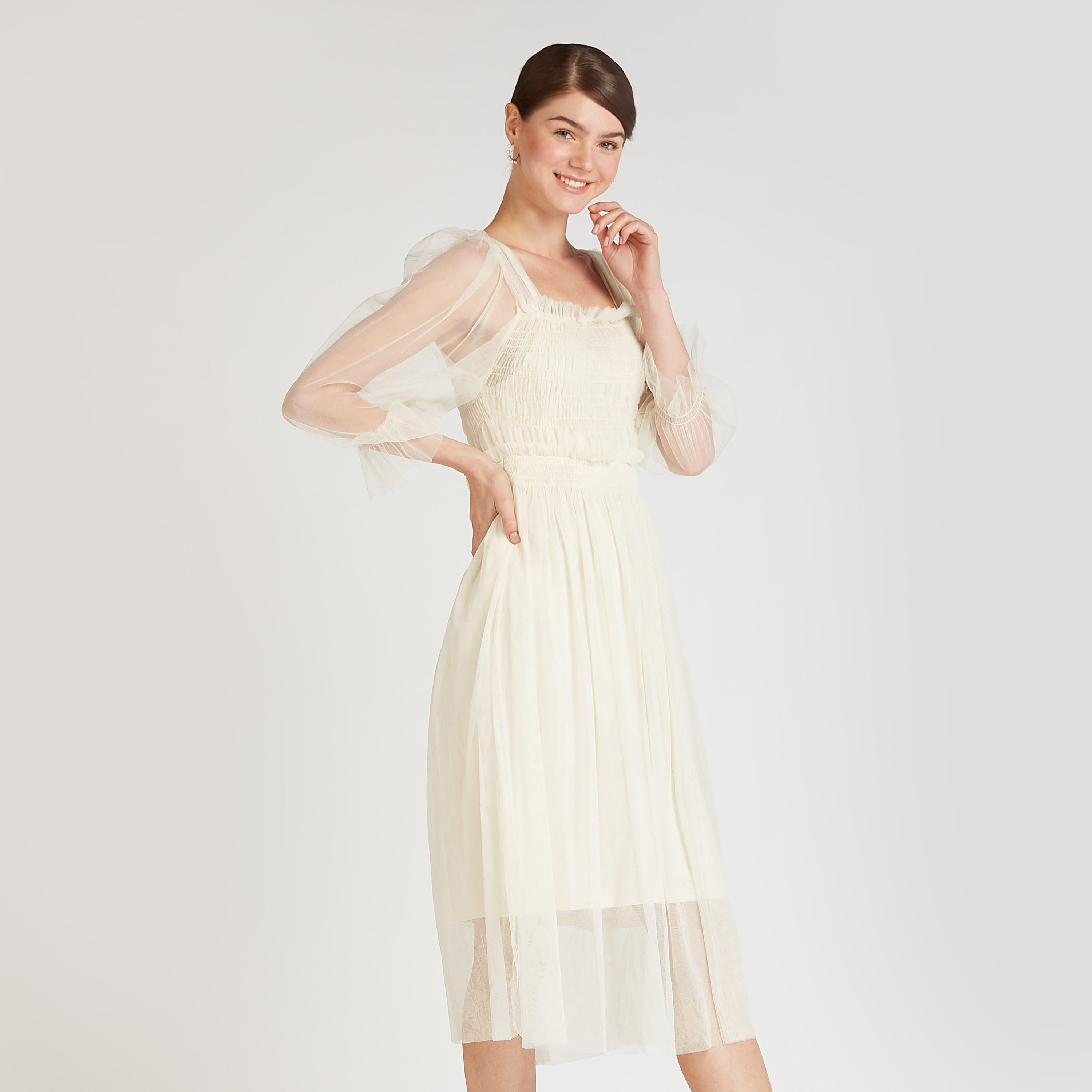 فستان إيه لاين ميدي دانتيل سادة بأكمام منتفخة وتفاصيل تطريزات-women-clothing-dresses-image-1
