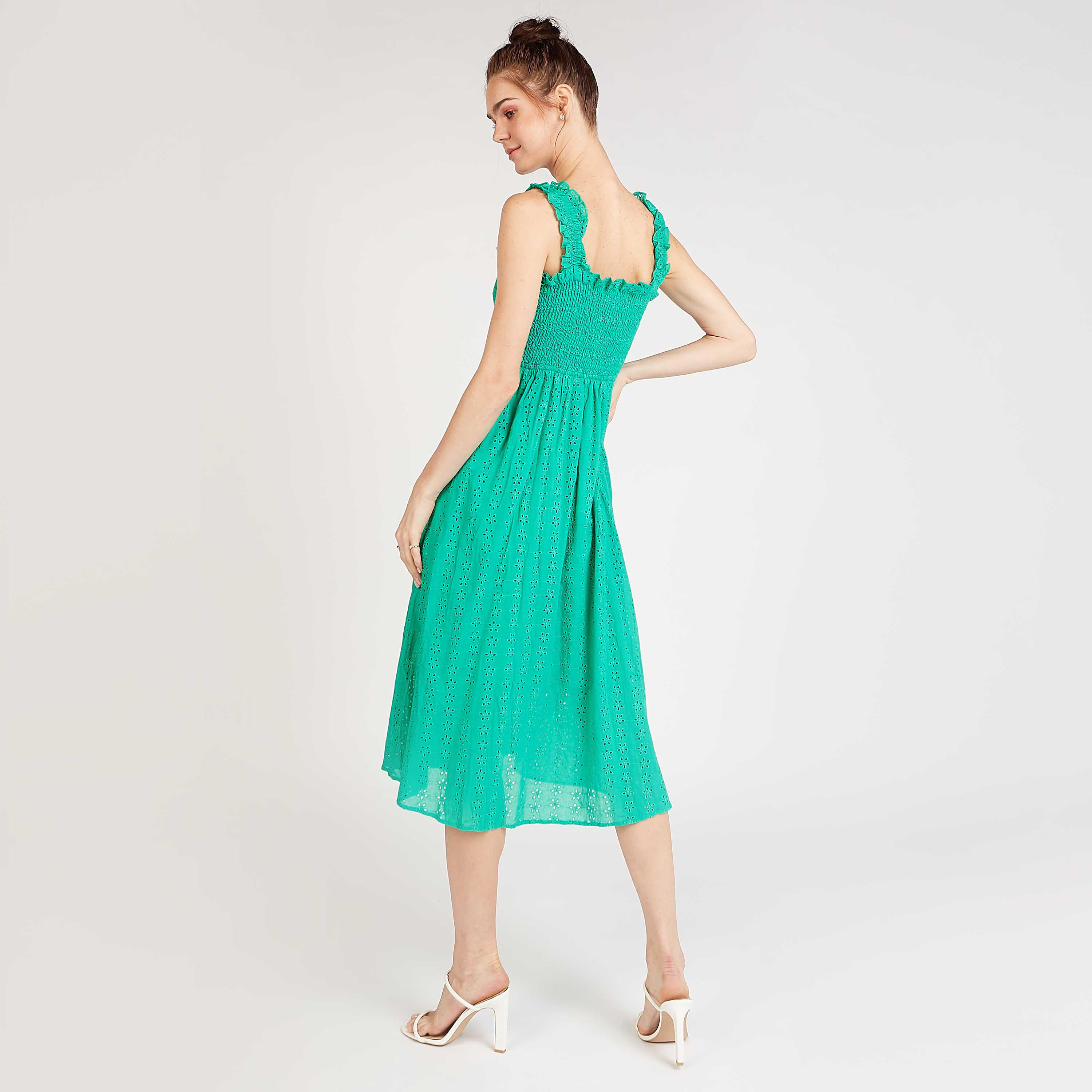 فستان مستدام إيه لاين ميدي بتفاصيل شيفلي وتفاصيل تطريز-women-clothing-dresses-image-4