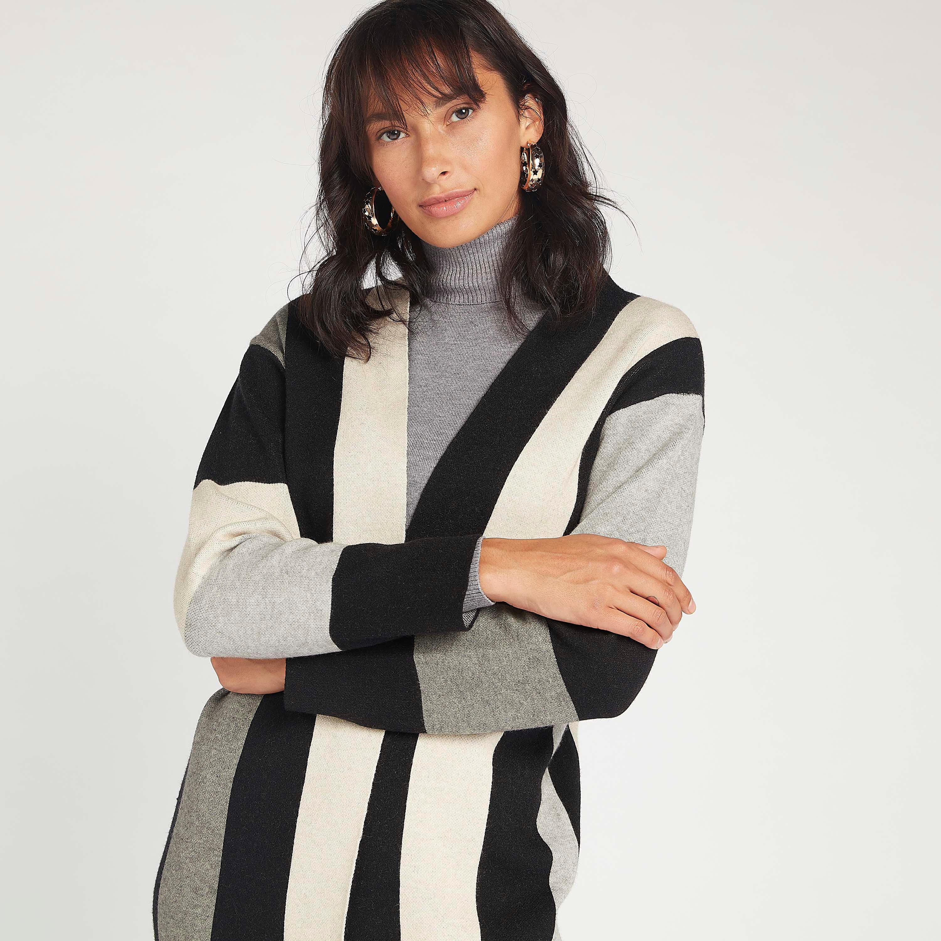 كارديجان طويل بقوالب ملوّنة وياقة منسدلة وأكمام طويلة من تو إكستريمز-women-winterwear-cardigansandjumpers-cardigans-image-6