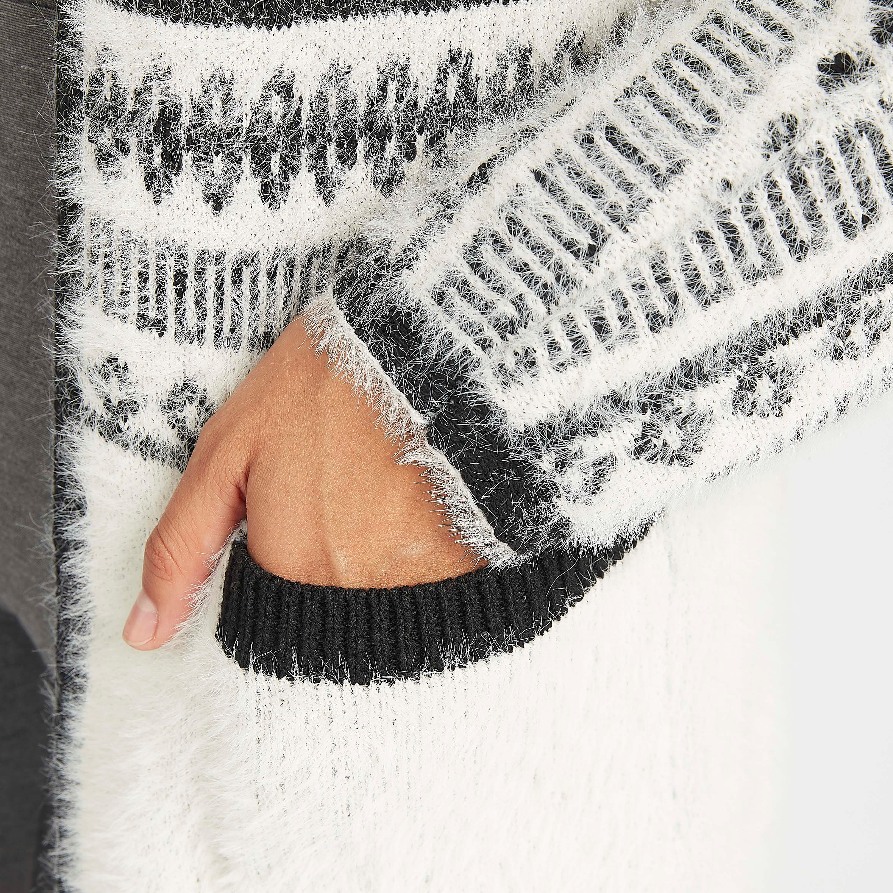 كارديجن طويل بارز الملمس بأكمام طويلة وقبعة-women-winterwear-cardigansandjumpers-cardigans-image-7
