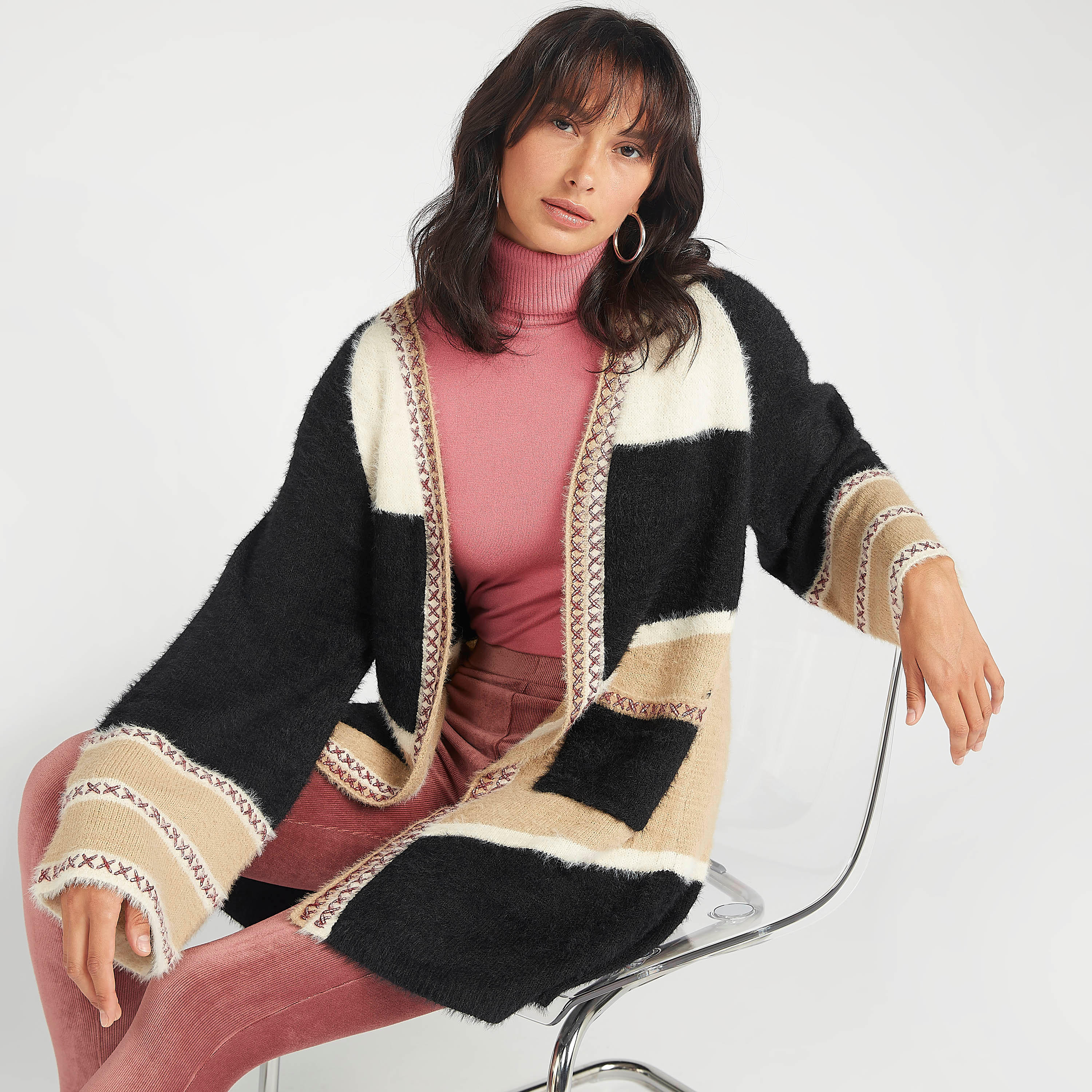 كارديجان طويل بارز الملمس بأكمام واسعة و ياقة منسدلة-women-winterwear-cardigansandjumpers-cardigans-image-1