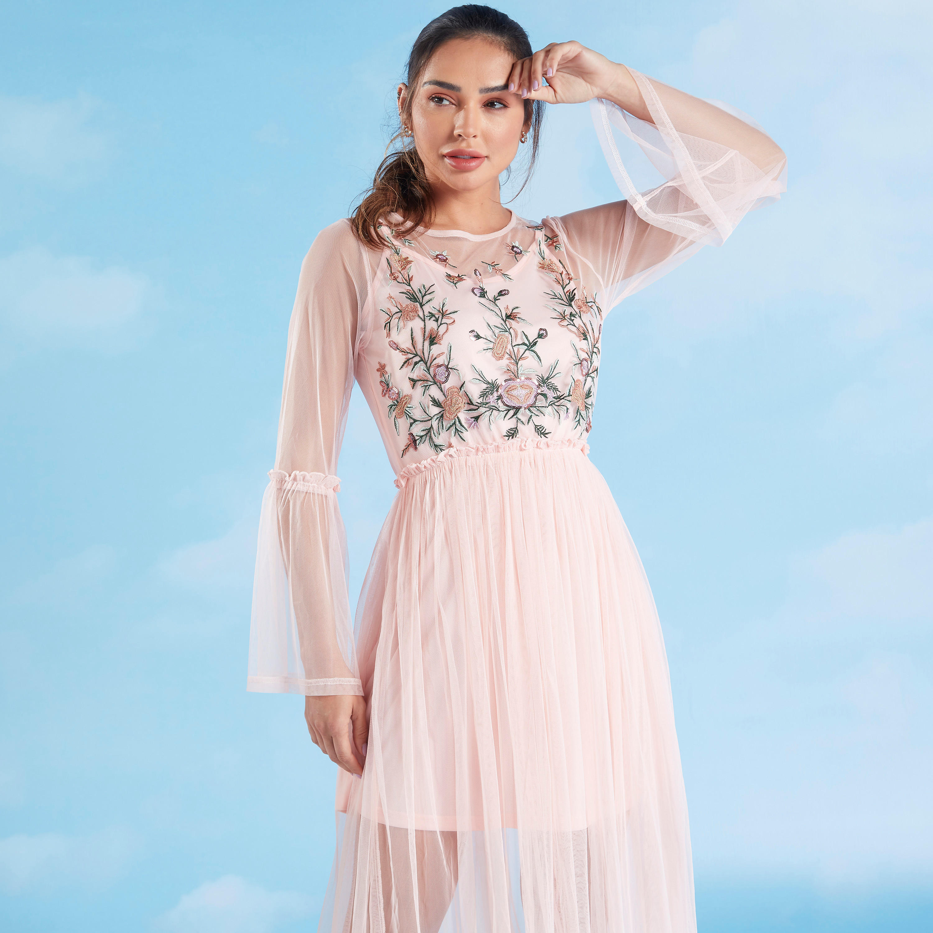 فستان ميدي إيه لاين بأكمام طويلة وتطريز أزهار من تو إكستريمز-women-clothing-dresses-image-2