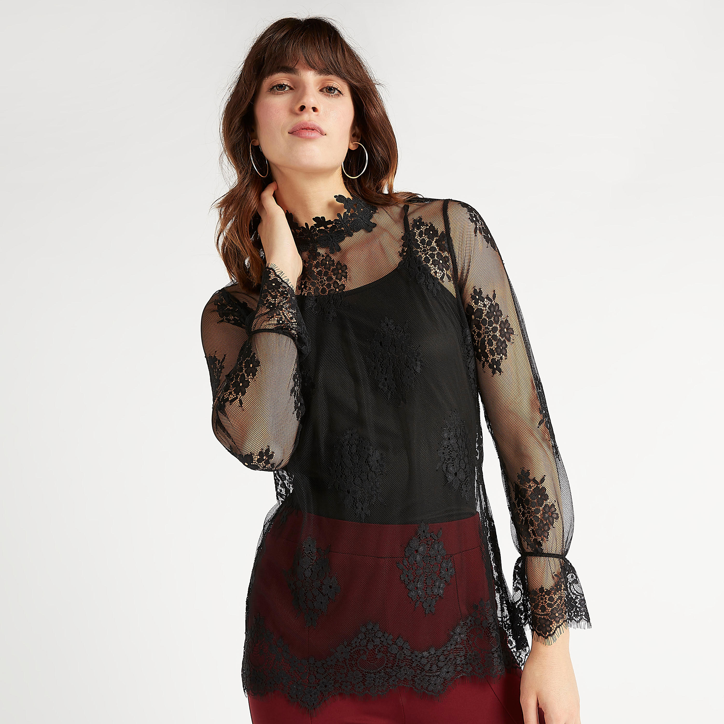 بلوزة دانتيل بياقة عالية وأكمام طويلة من تو إكستريمز-women-clothing-shirtsandblouses-blouses-image-3