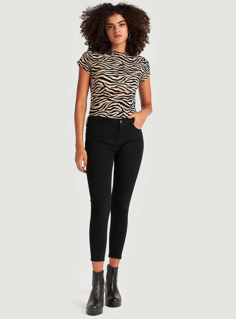 بودي سوت بأكمام كاب وطبعات حيوانات وياقة ضيقة من تو إكستريمز-women-clothing-tshirts-image-2
