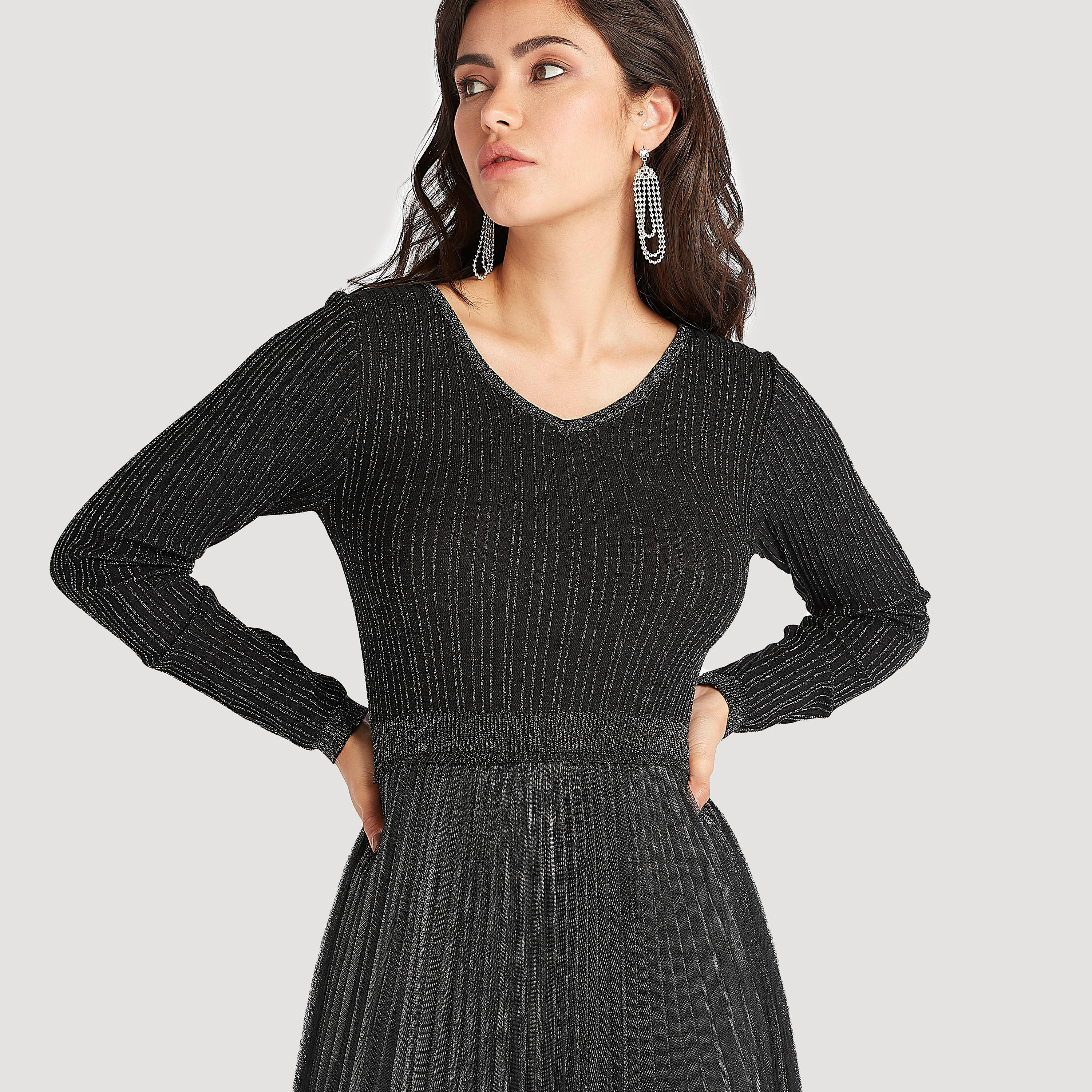 فستان إيه لاين بارز الملمس بياقة v وأكمام طويلة من تو إكستريمز-women-clothing-dresses-image-3